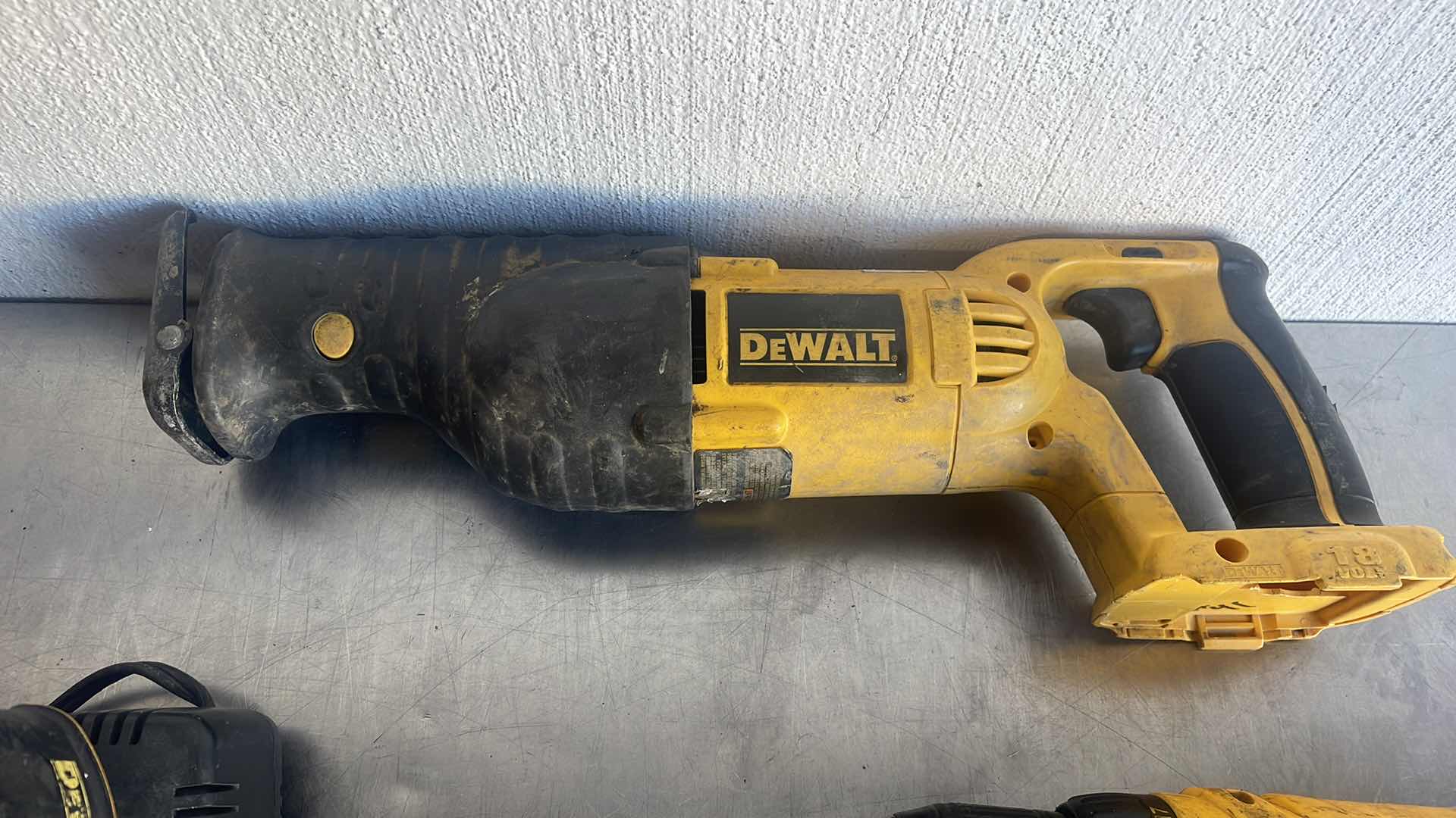 Photo 3 of DEWALT 18v RECIPROCATING SAW IMPACT WRENCH 1/2” CORDLESS DRIVER WITH CHARGER AND BATTERY