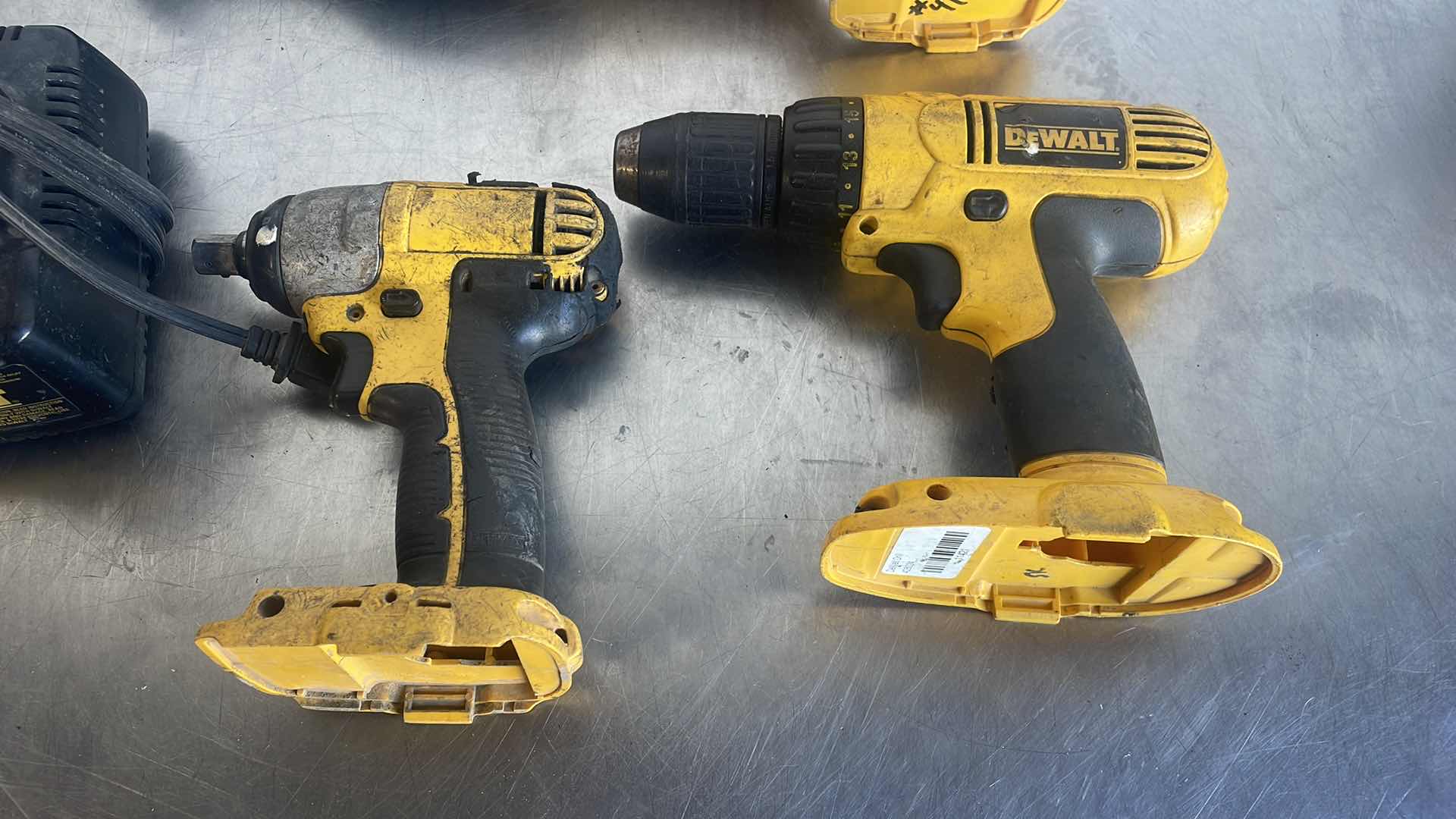 Photo 2 of DEWALT 18v RECIPROCATING SAW IMPACT WRENCH 1/2” CORDLESS DRIVER WITH CHARGER AND BATTERY