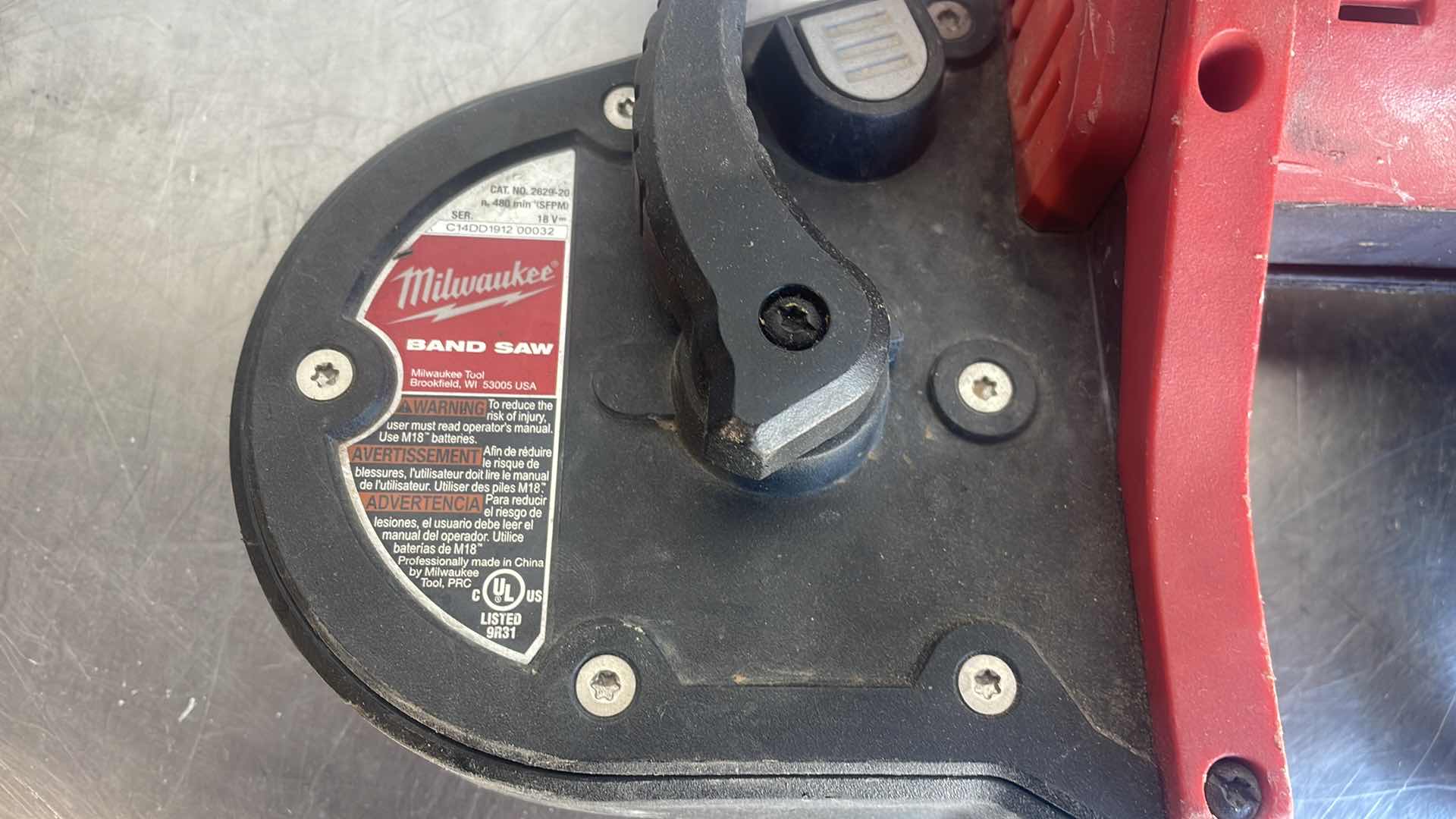 Photo 2 of MILWAUKEE M18 BAND SAW