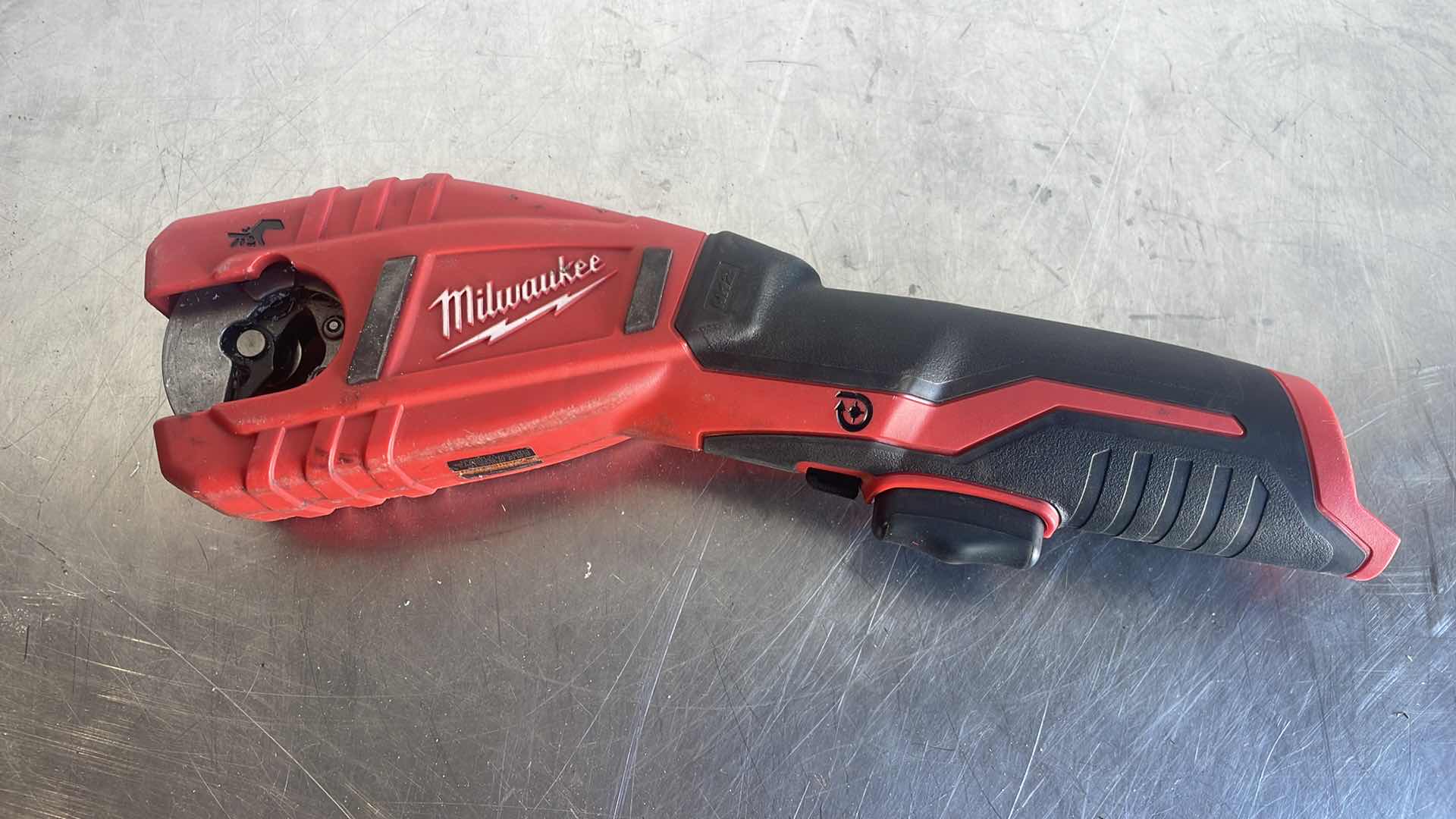 Photo 1 of MILWAUKEE M12 COPPER TUBING CUTTER