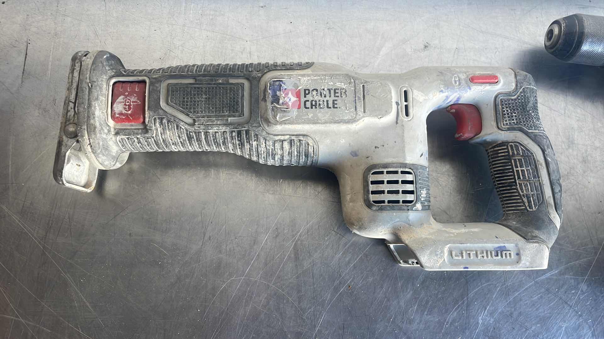 Photo 2 of 18v DRILL AND RECIPROCATING SAW