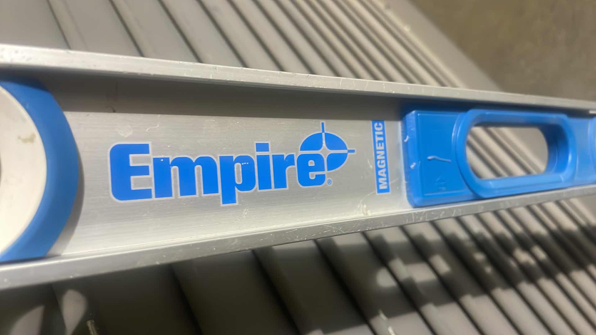 Photo 4 of EMPIRE MAGNETIC 48” ALUMINUM LEVEL