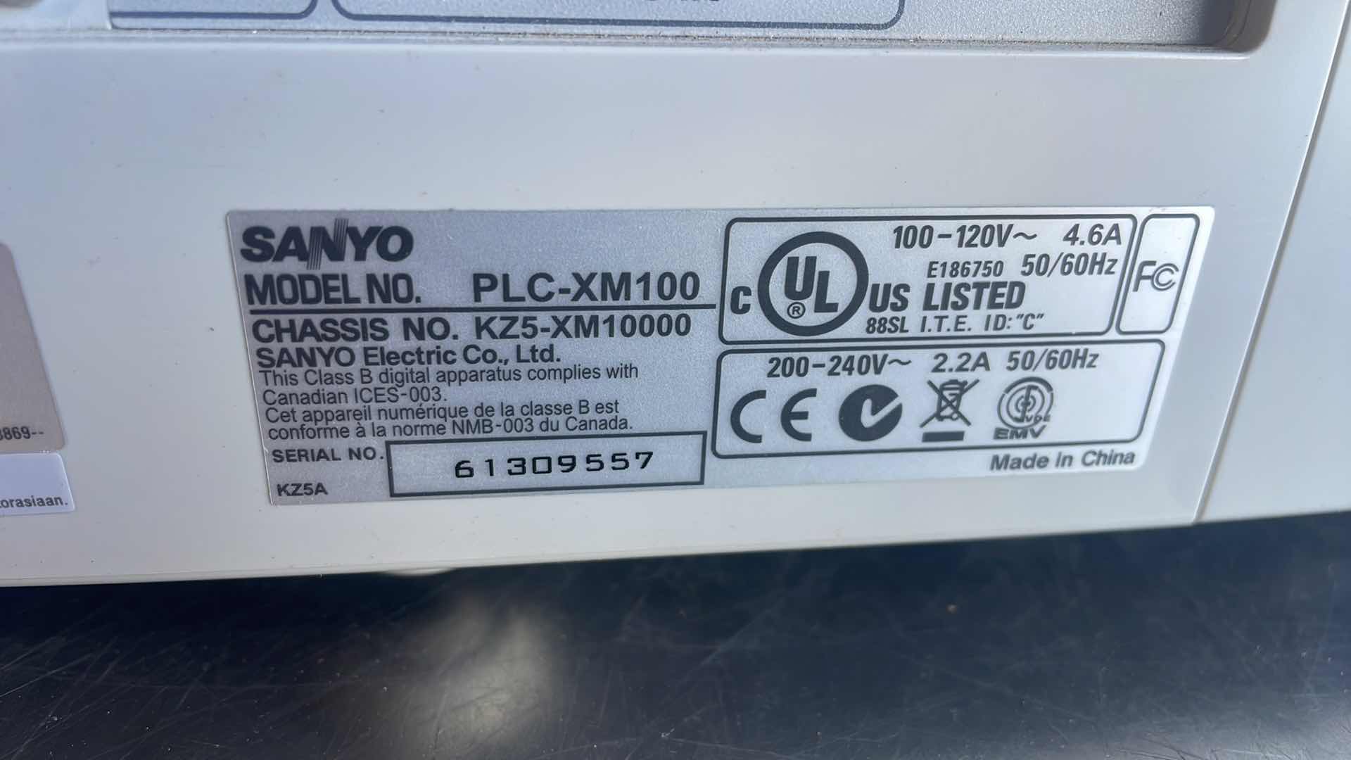 Photo 4 of SANYO XGA PROJECTOR PLC-XM100