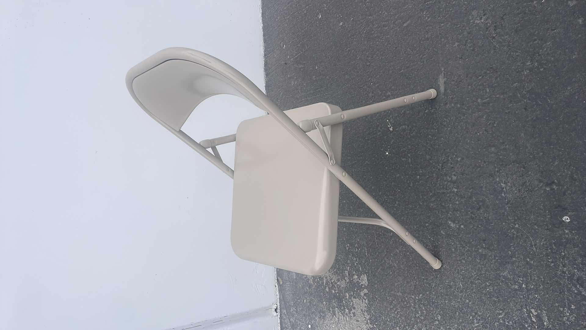 Photo 2 of FOLDING CHAIR