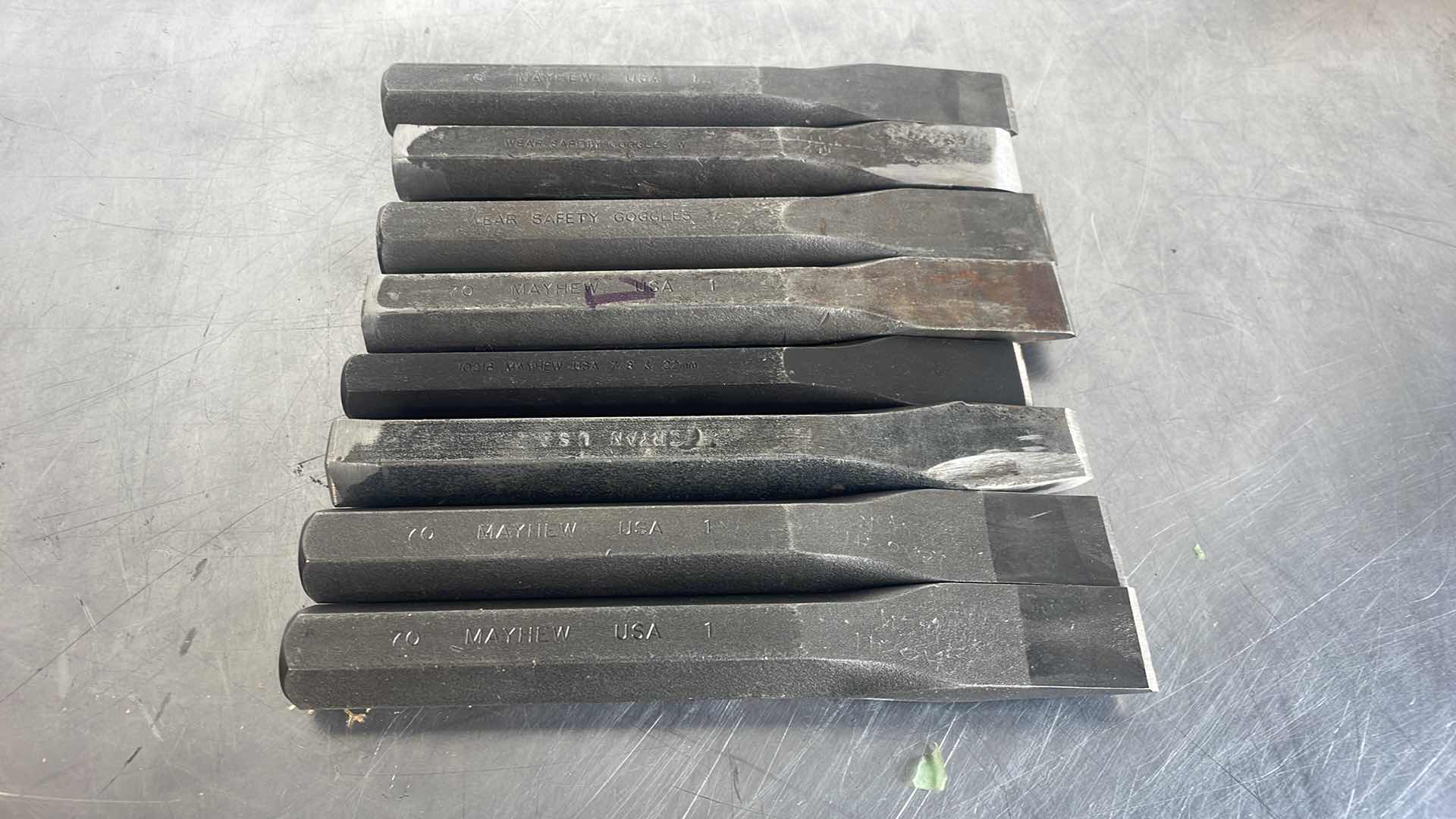 Photo 1 of VARIETY OF CHISELS