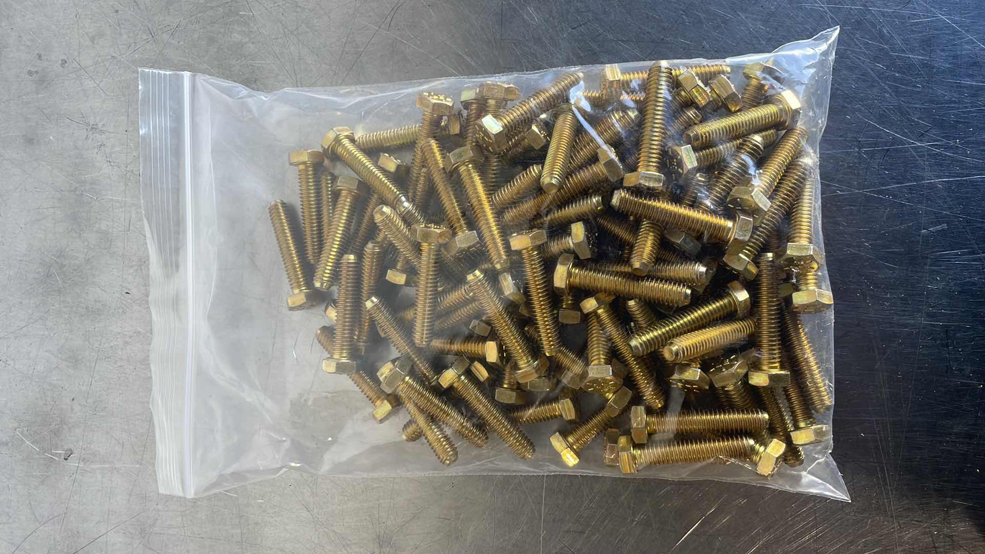 Photo 1 of 5/16-18x 1.5"
HEX BOLTS 100PCS