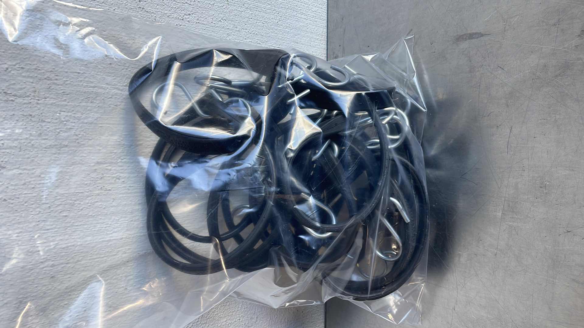 Photo 1 of 15" EPDM TARP RUBBER BUNGEE STRAPS
MADE IN USA 15 PCS