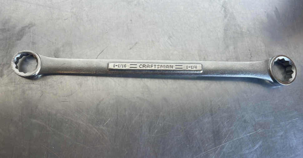 Photo 1 of CRAFTSMAN 1-1/16 X 1-1/4" BOX END WRENCH INDUSTRIAL VA 2477 USA