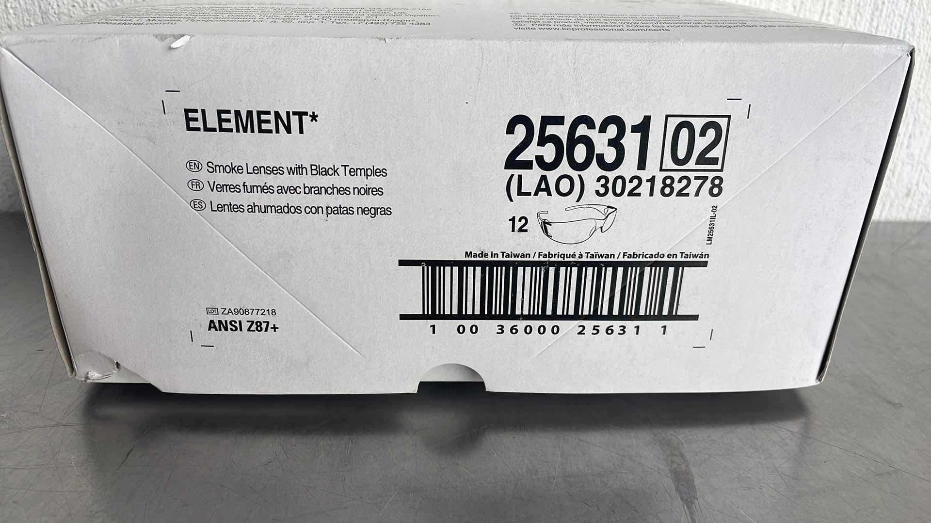 Photo 1 of GLASSES SAFETY SMOKE ELEMENT - CASE OF 12