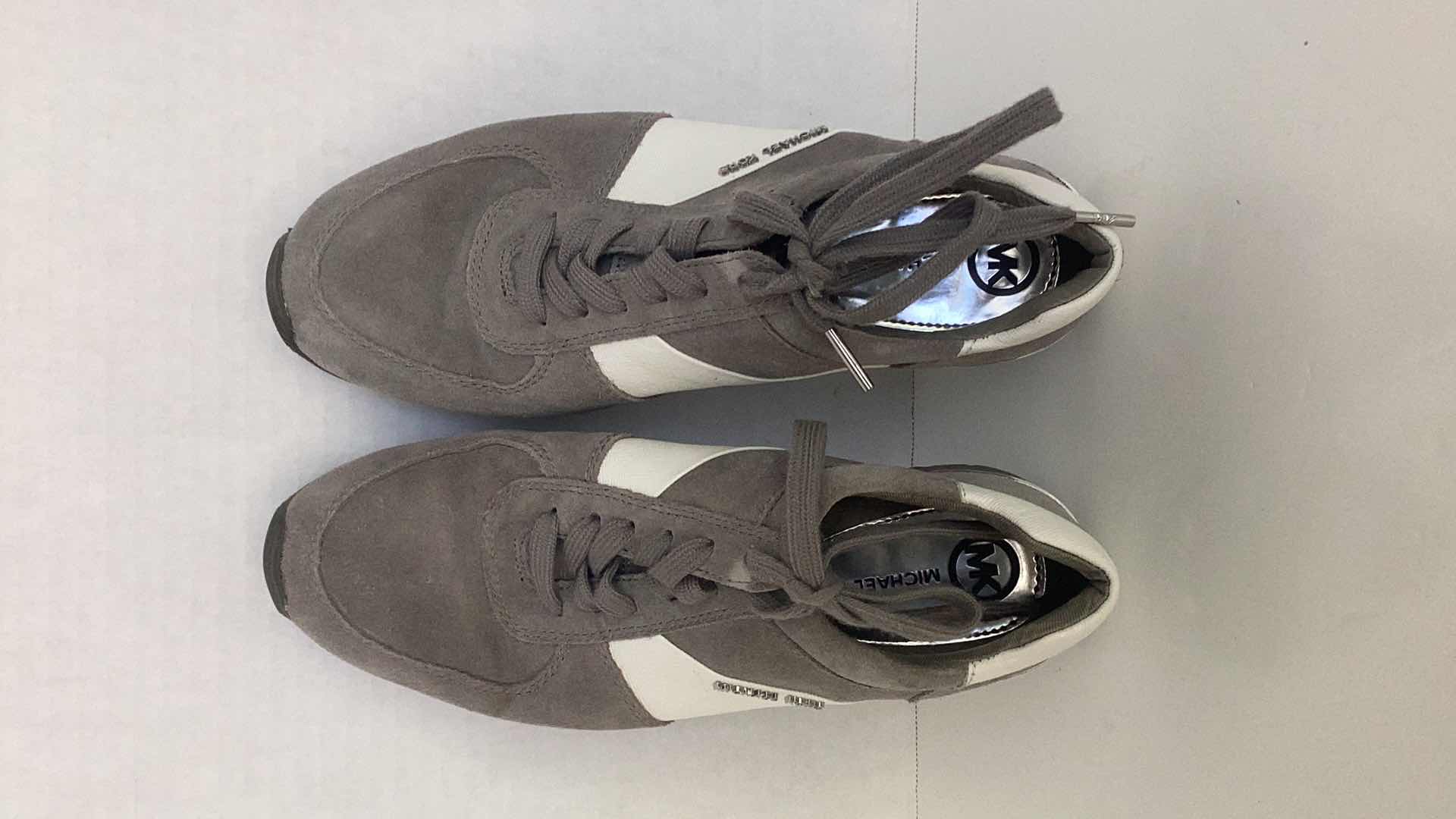 Photo 4 of MICHAEL KORS SUEDE JACKET WOMENS SNEAKERS SIZE 8.5 $100