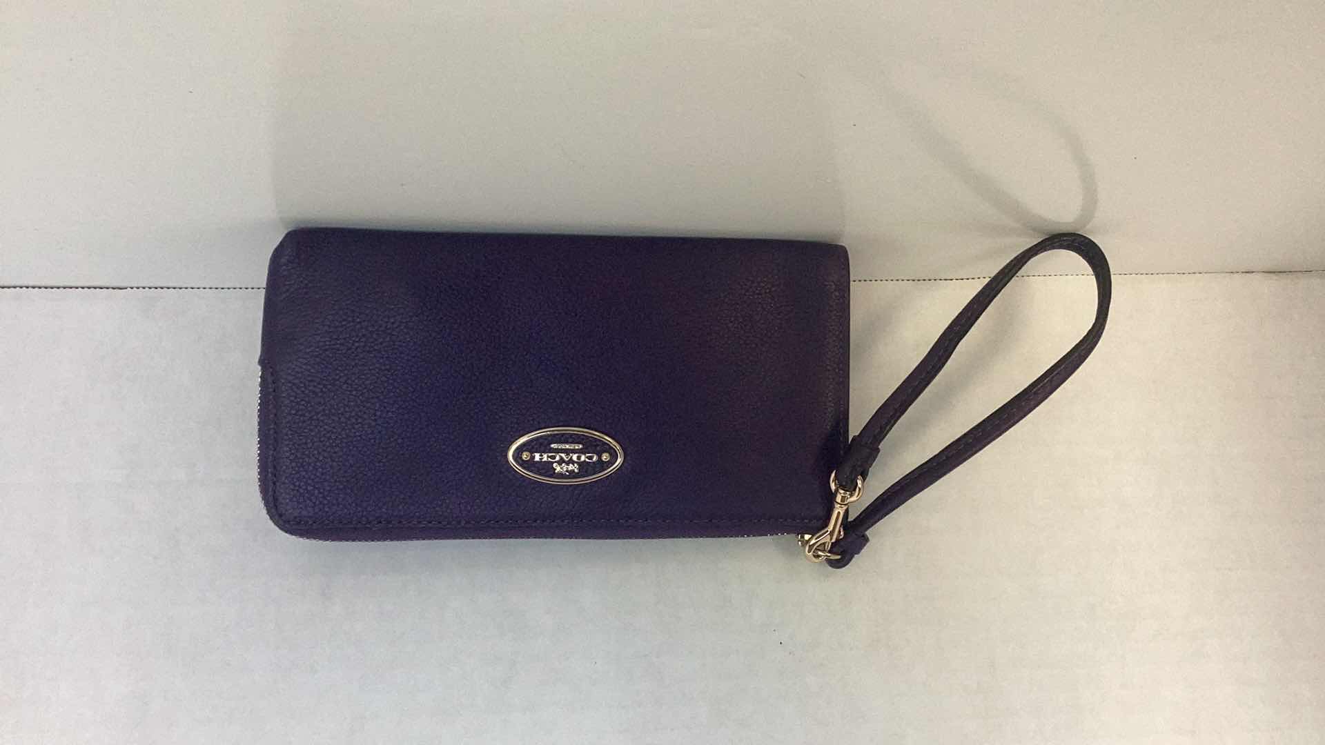 Photo 1 of COACH REFINED GRAIN LEATHER L ZIP WALLET 8” X 4” $70