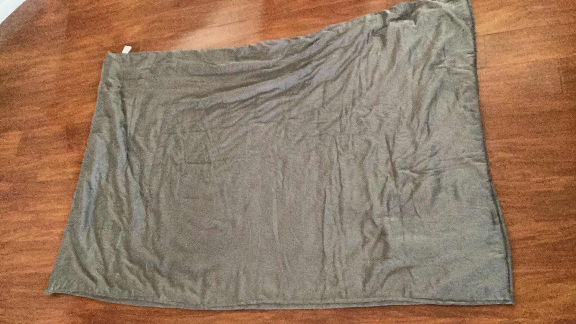 Photo 1 of 100%BAMBOO WEIGHTED BLANKET 70” X 48”