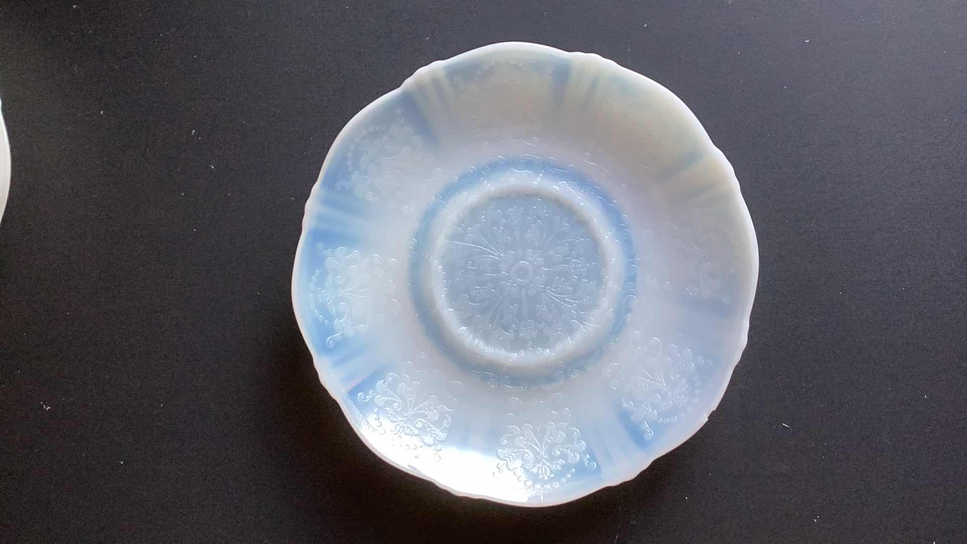 Photo 1 of 7 VINTAGE SMALL MILK GLASS PLATE