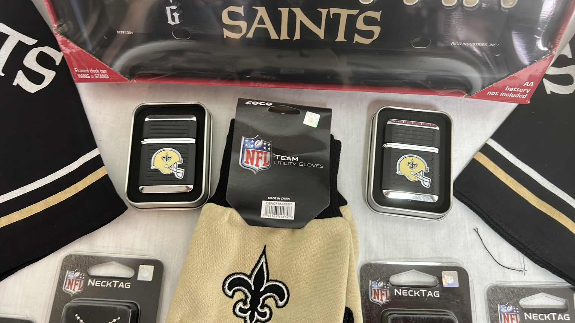 Photo 4 of NFL FAN GEAR SAINTS