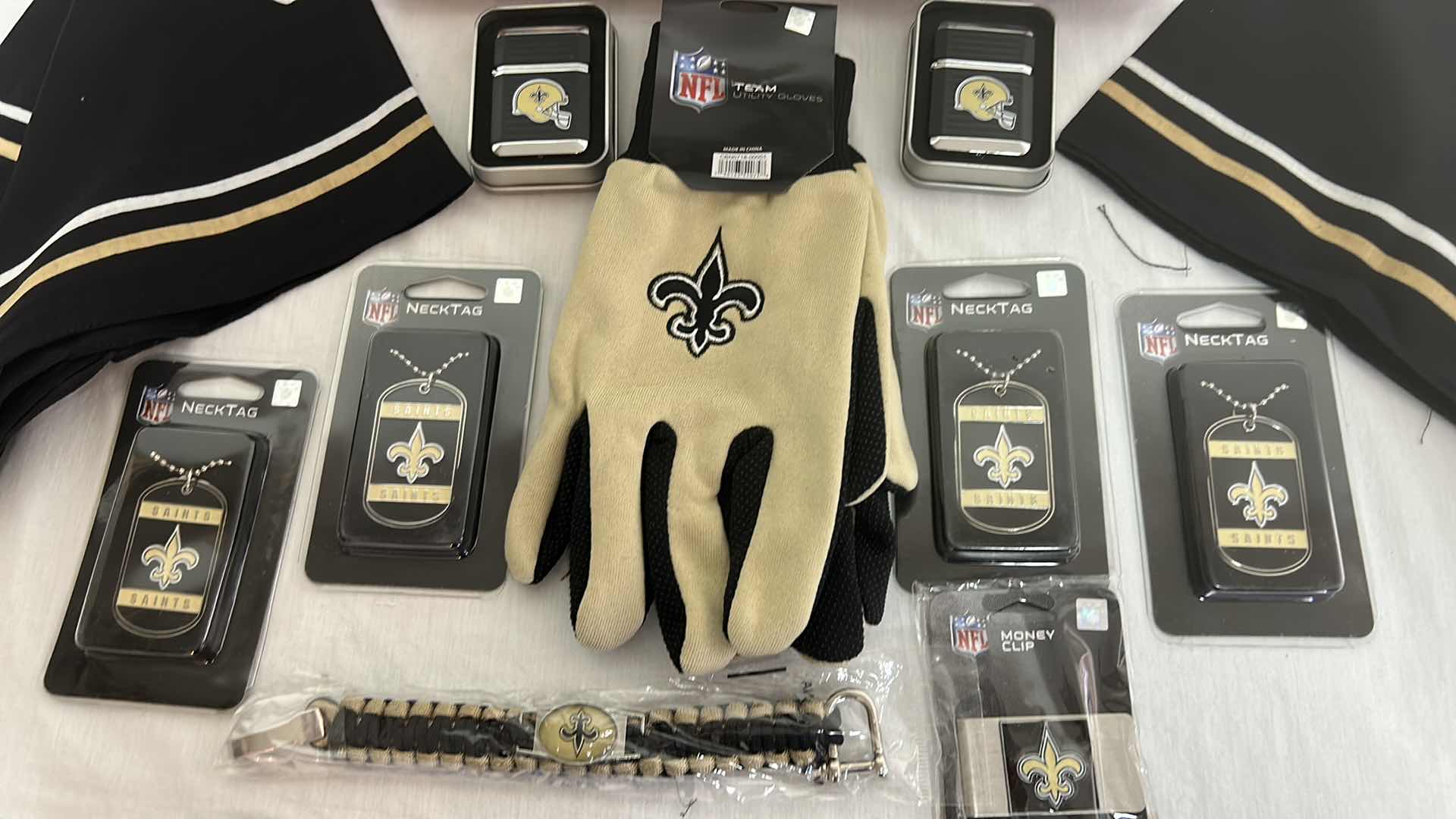 Photo 5 of NFL FAN GEAR SAINTS