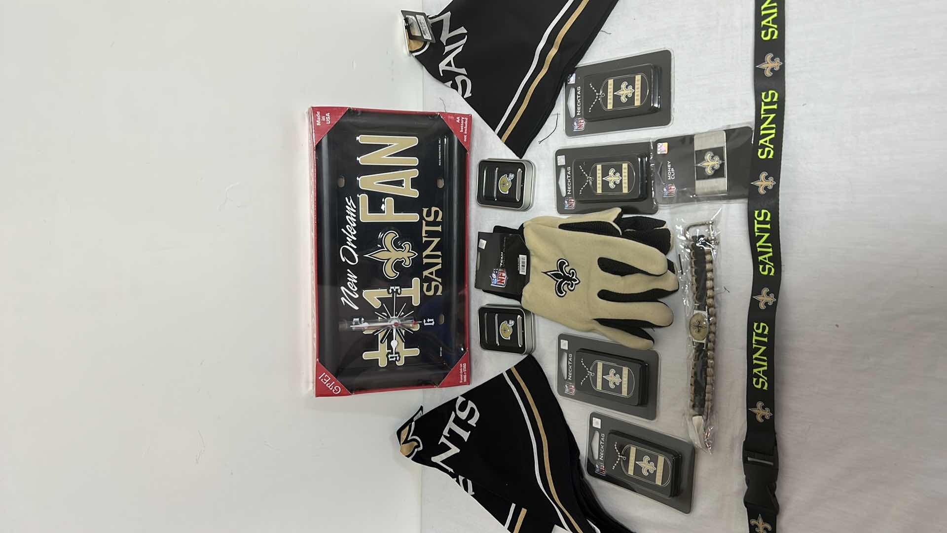 Photo 7 of NFL FAN GEAR SAINTS