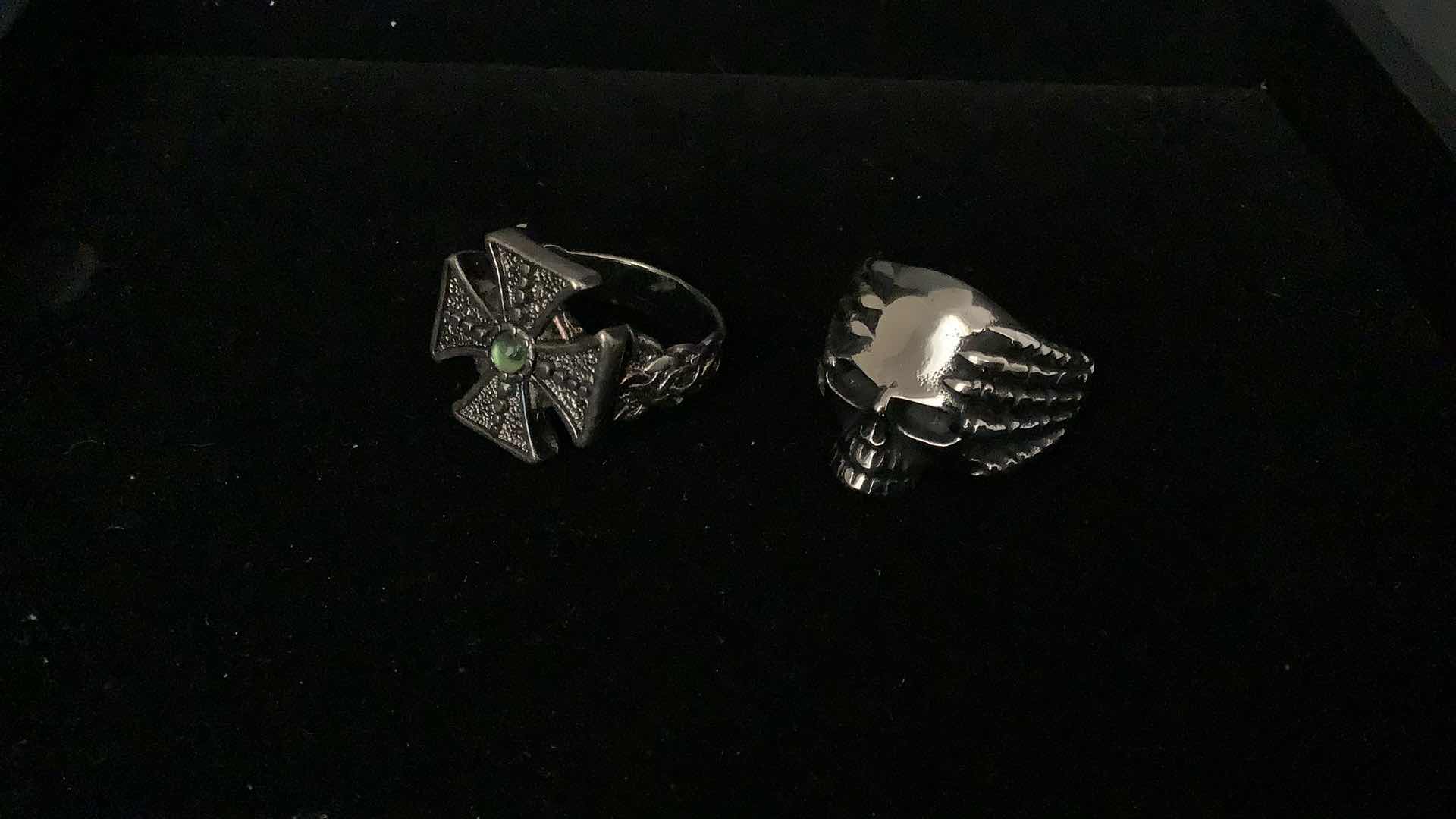 Photo 1 of 2 MEN RINGS SIZE 11