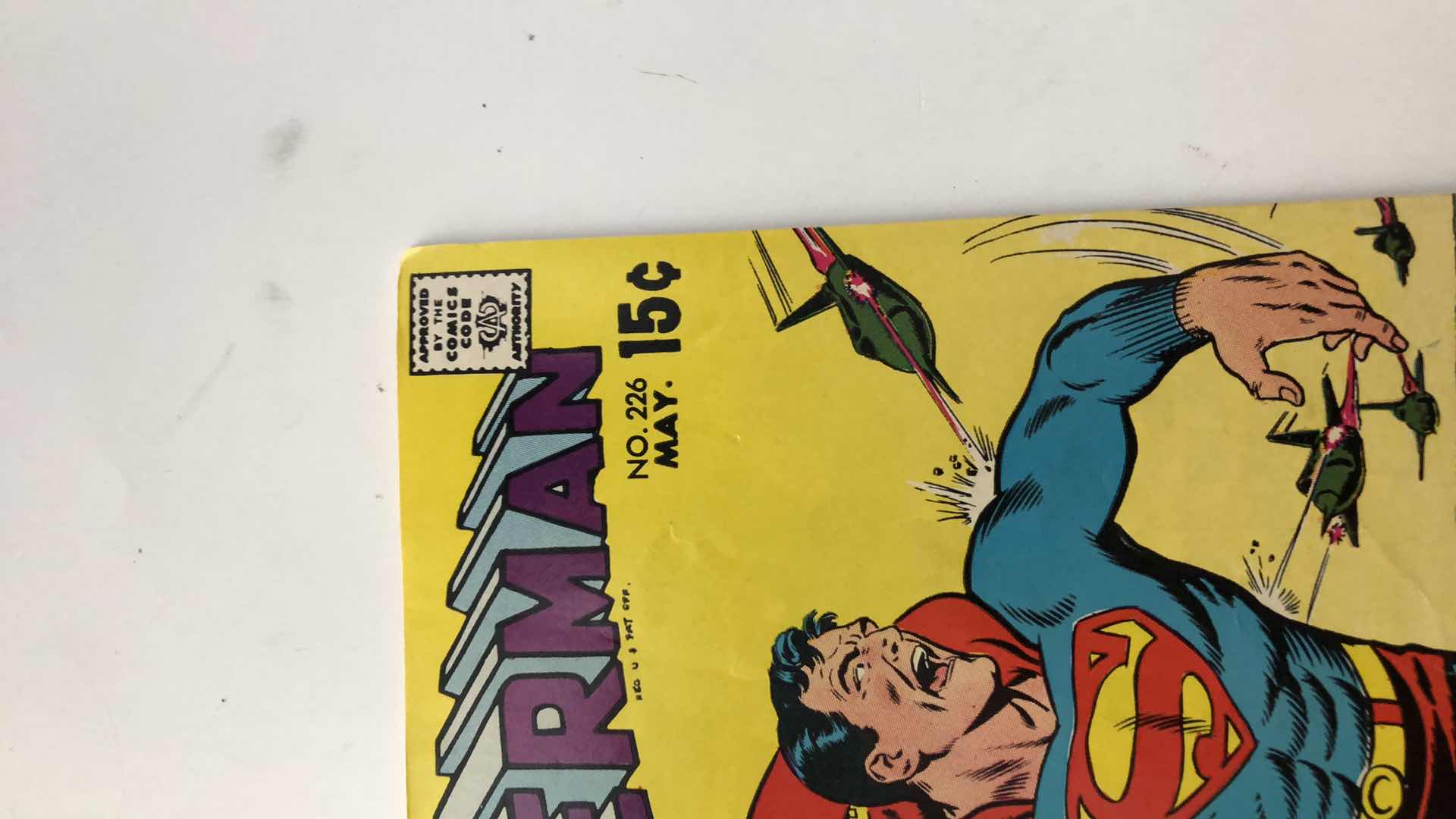 Photo 4 of DC COMICS SUPERMAN # 226