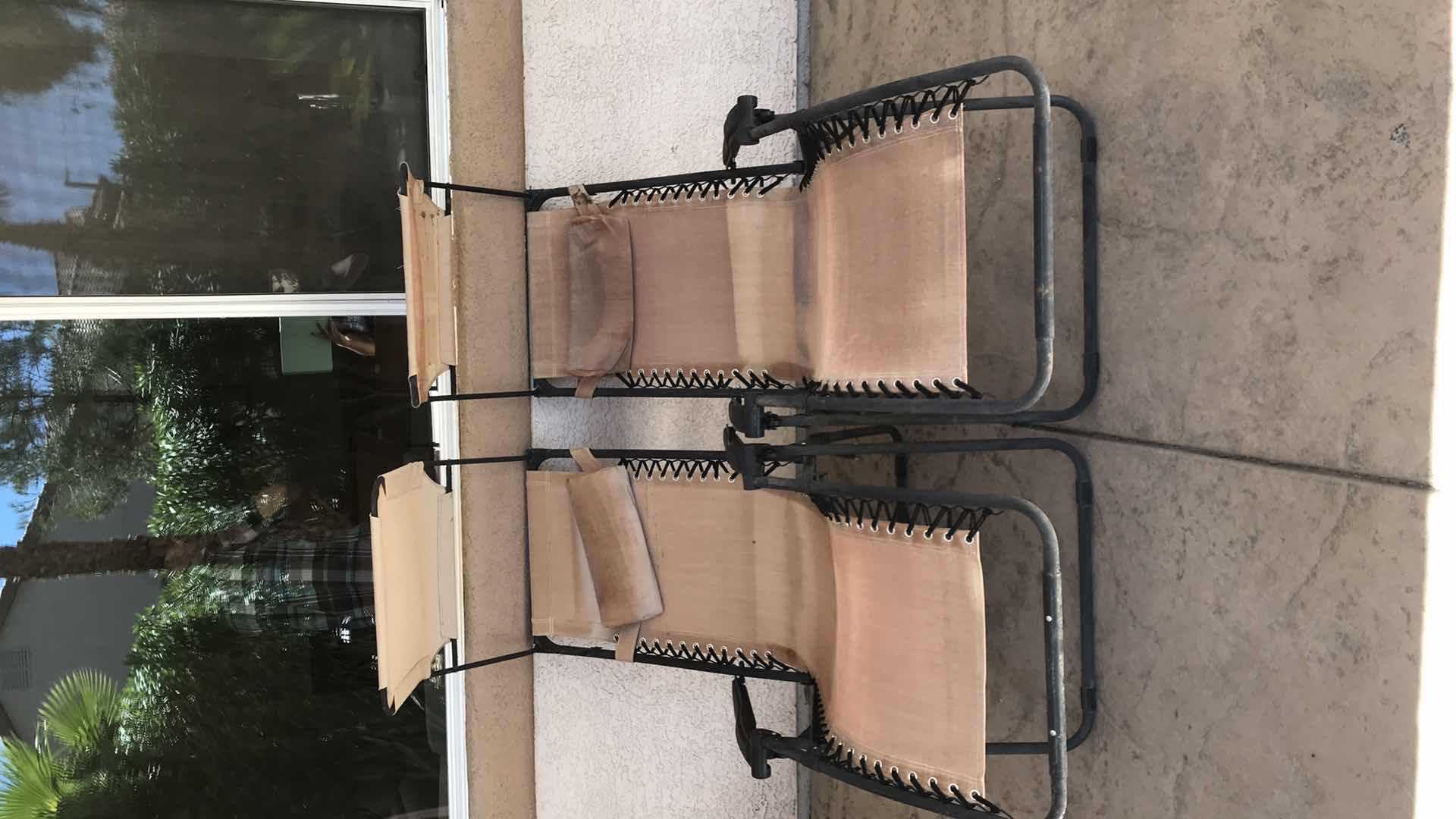 Photo 1 of GRAVITY FREE CHAIR BUNDLE - SOME SUN DAMAGE 