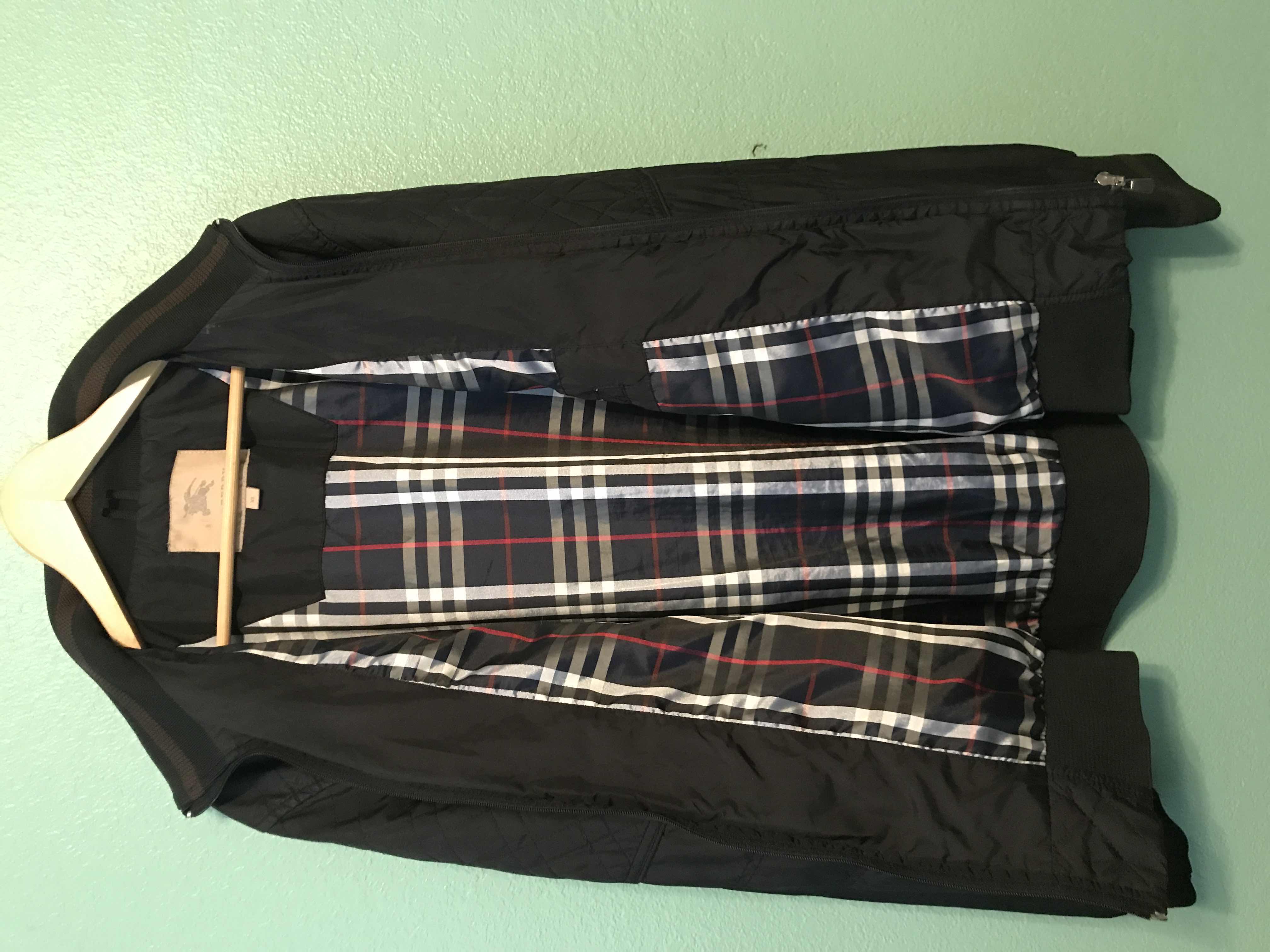 Photo 3 of BURBERRY LIGHT WEIGHT ZIP UP JACKET XL