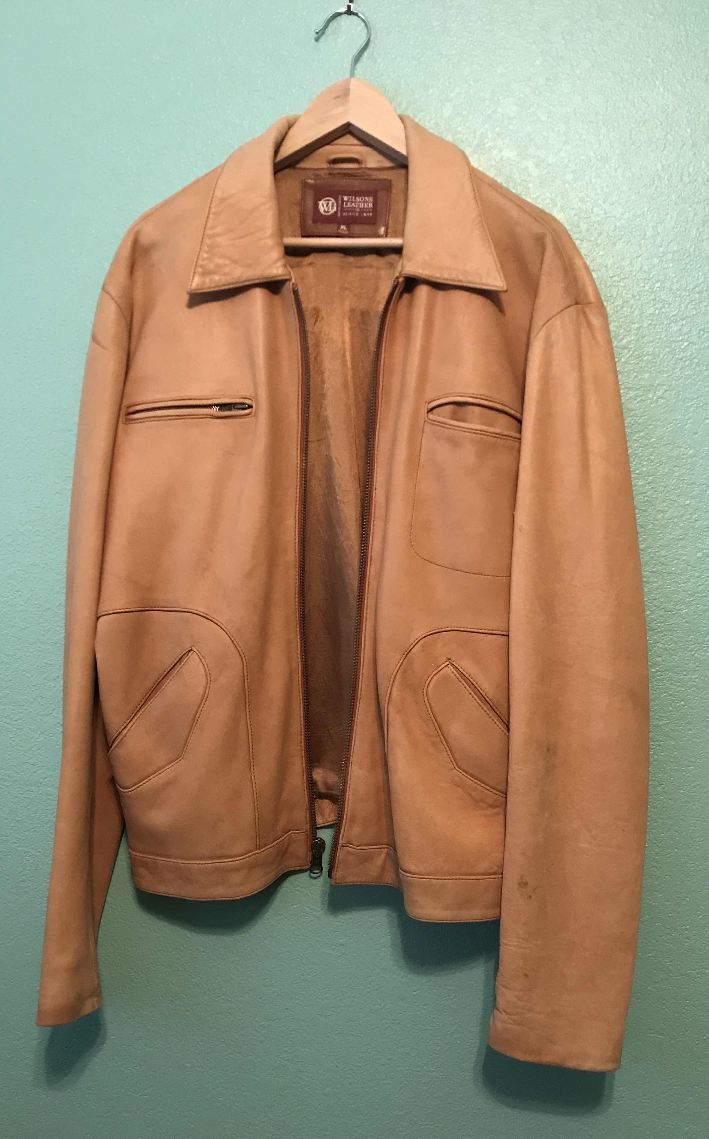 Photo 1 of WILSONS SUPER SOFT MENS LEATHER SIZE XL