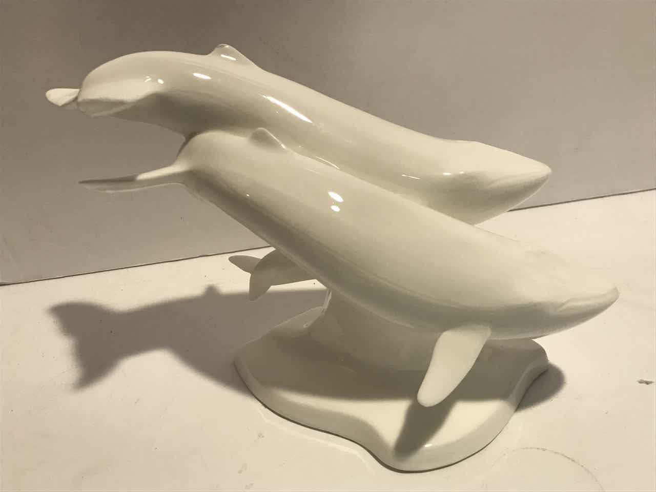 Photo 1 of ROYAL DOULTON IMAGES OF NATURE FIRST BORN HN3468 GROUP WHALES WILD ANIMAL FAMILY