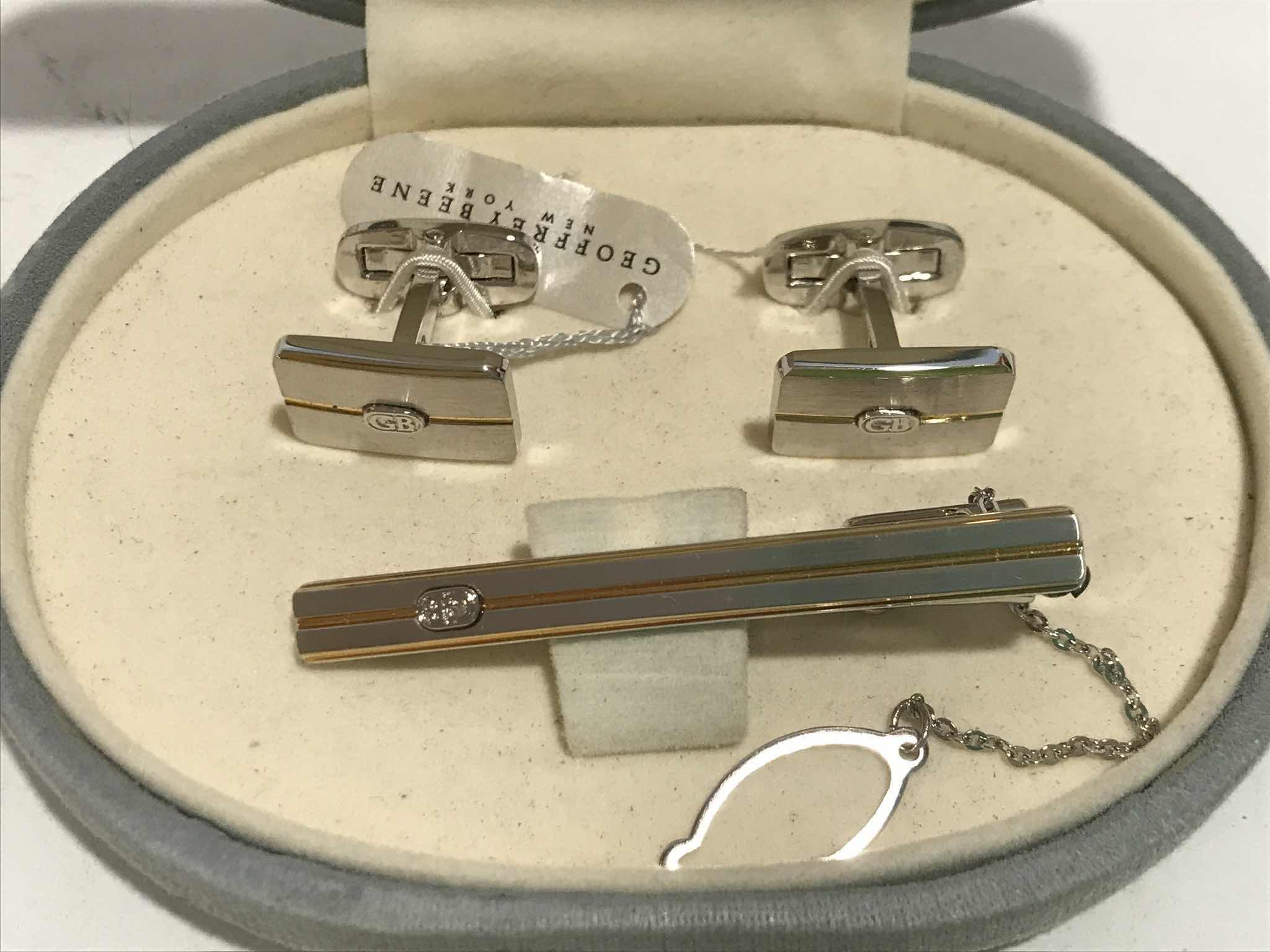 Photo 2 of GEOFFREY BEENE NEW YOrk MENS CUFFLINKS