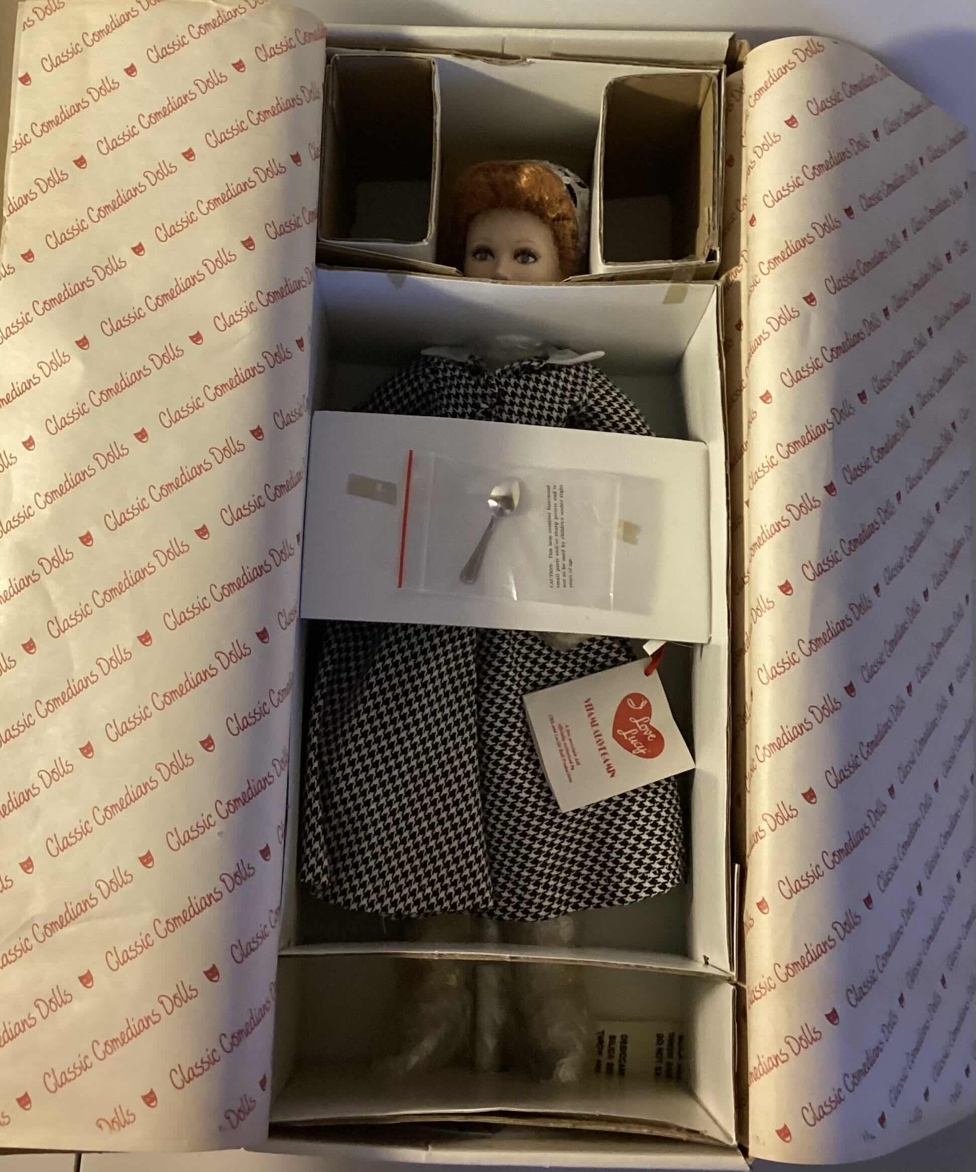 Photo 2 of I LOVE LUCY COLLECTABLE HAMILTON PORCELAIN DOLL 1992- MORE IN AUCTION