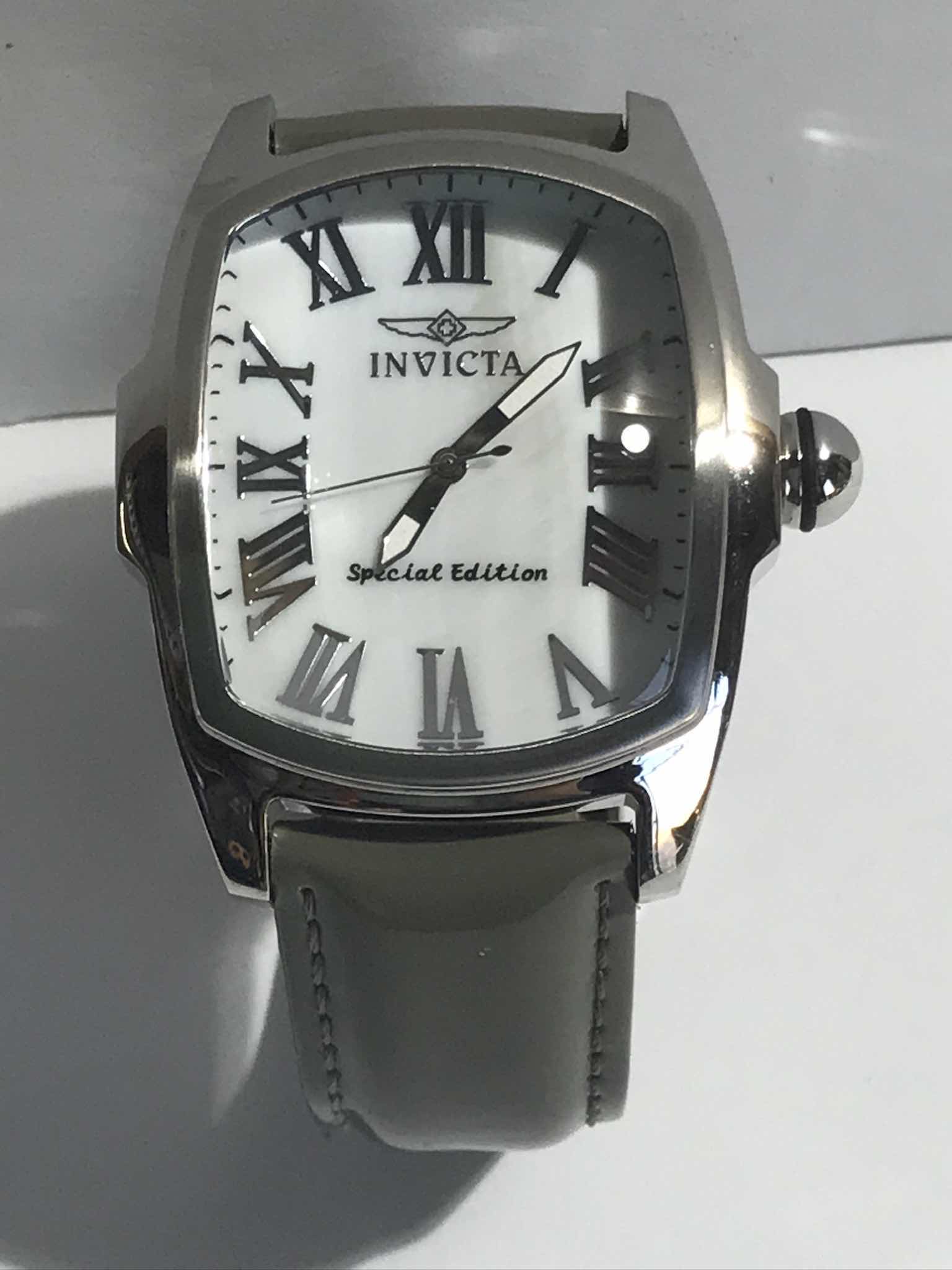 Photo 1 of INVICITA SPECIAL EDITION MENS WRIST WATCH