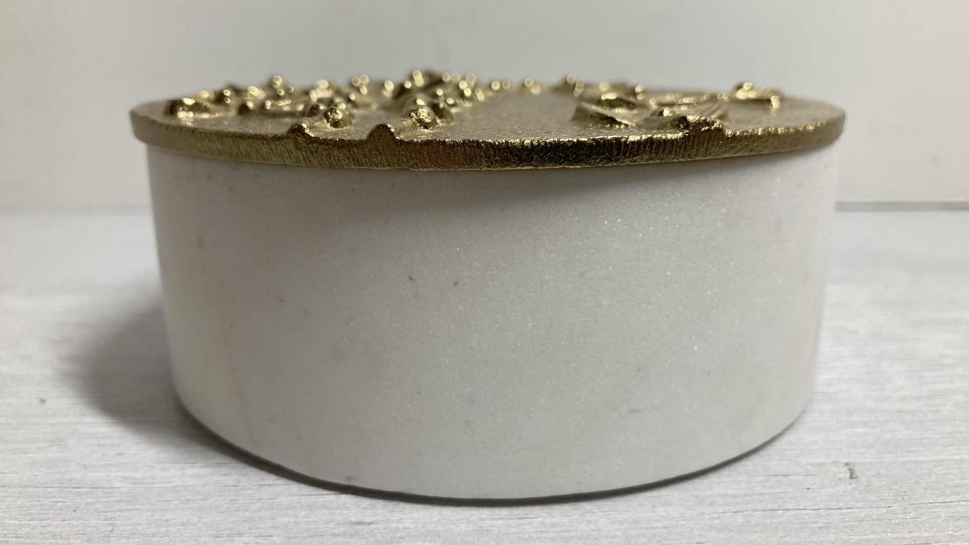 Photo 7 of MICHAEL ARAM BITTERSWEET TRINKET BOX 4.5” X 2”