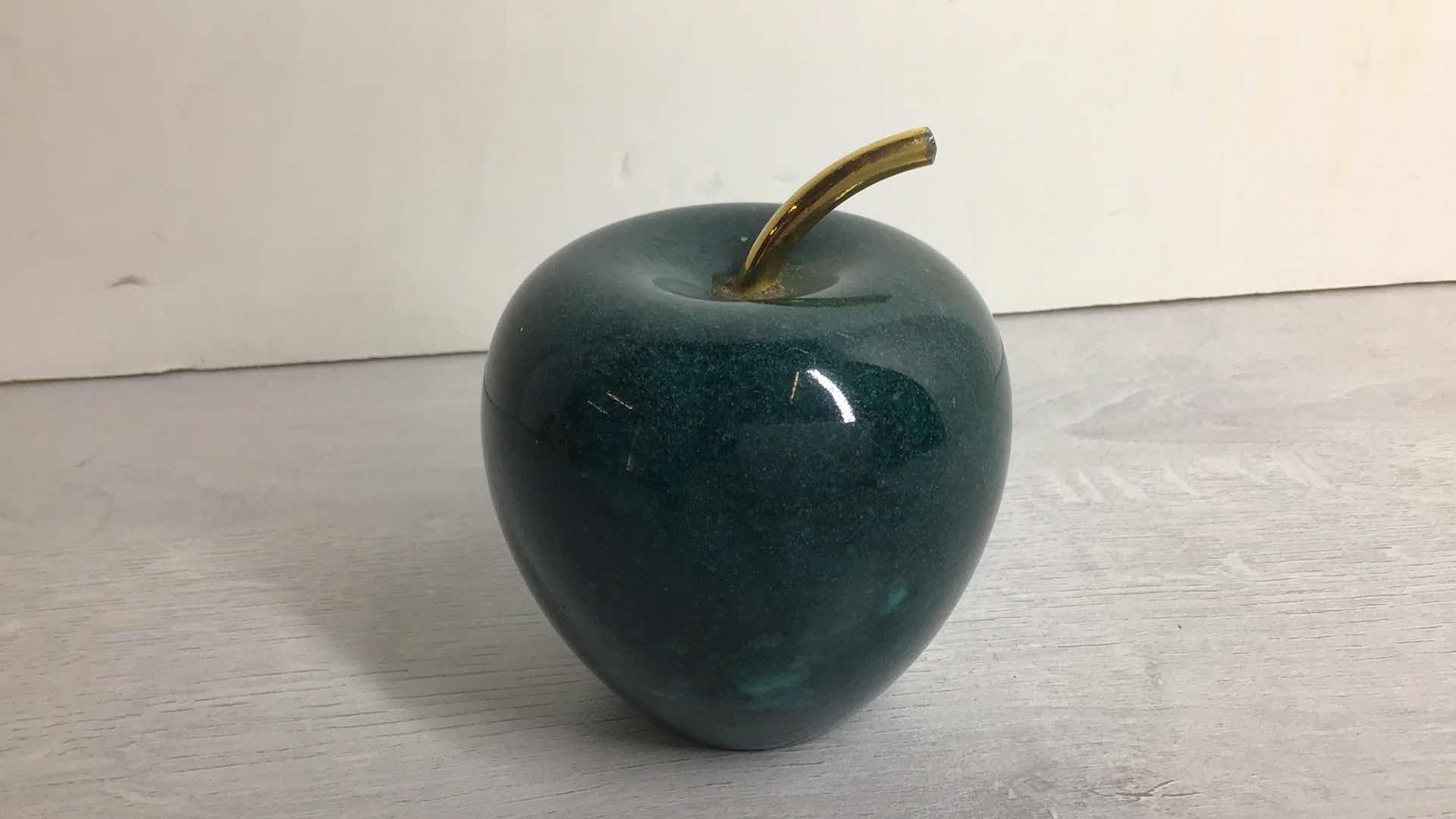 Photo 1 of GREEN ALABASTER APPLE WITH GOLD PAINTED PEWTER STEM 3” X 3.5”