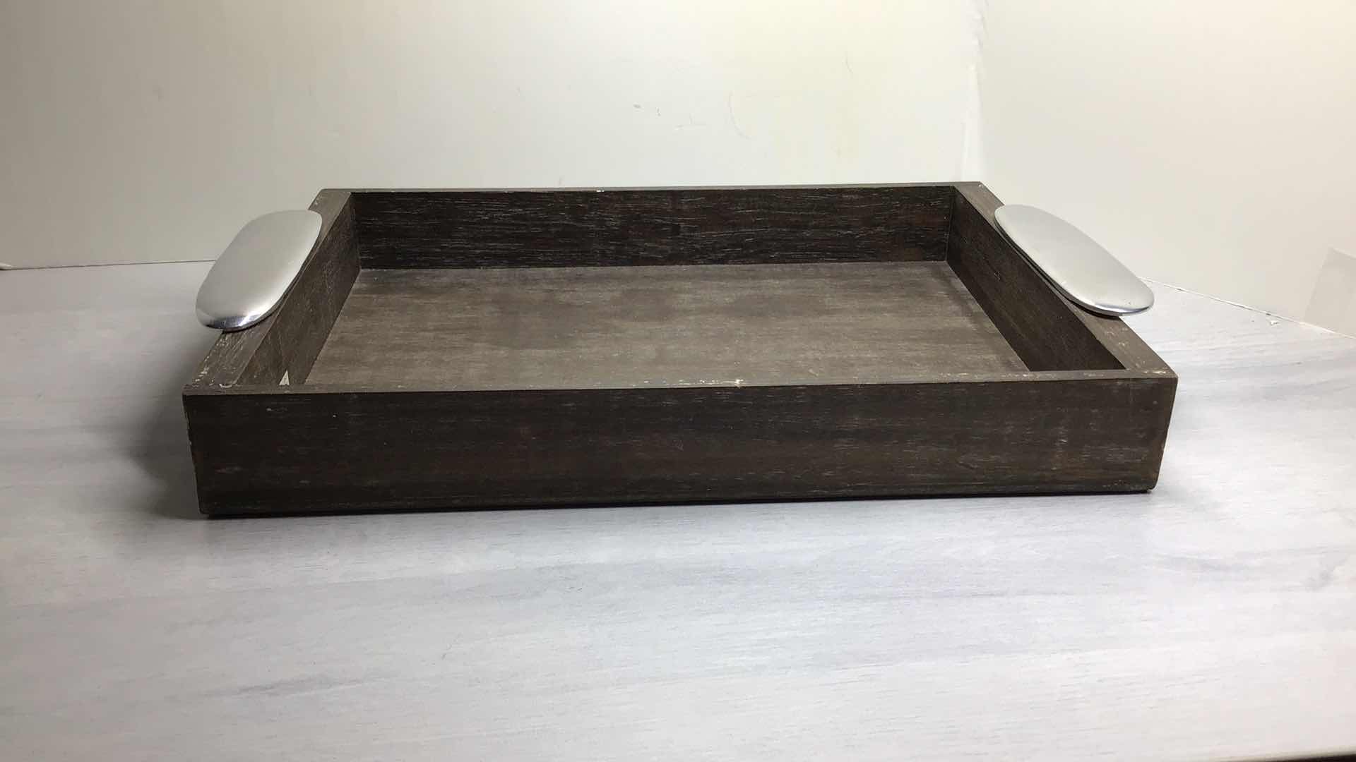 Photo 2 of MICHAEL ARAM RIPPLE EFFECT WOOD AND POLISHED ALUMINUM SERVING TRAY 17.5” X 11” H2.5”