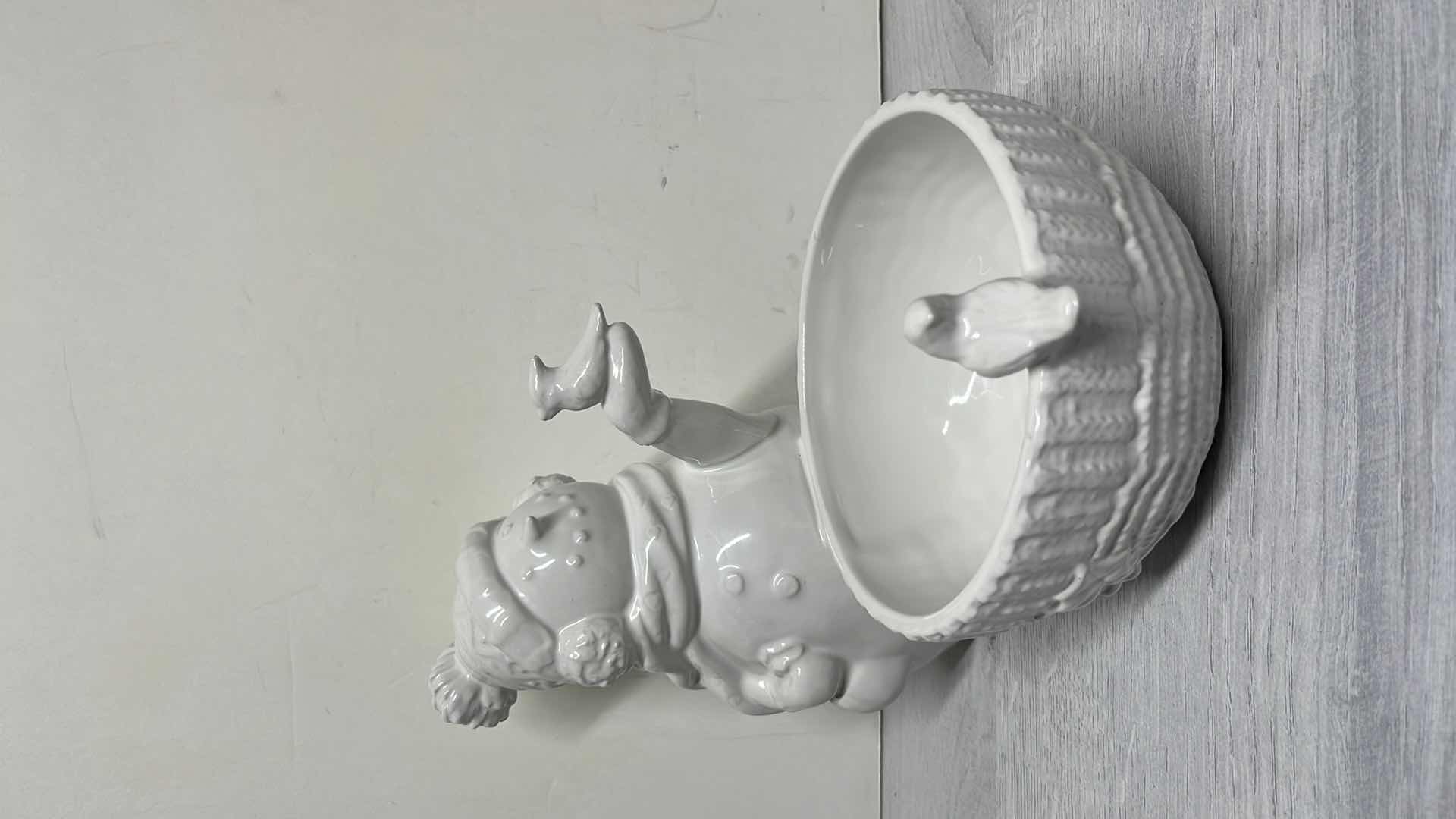 Photo 1 of WILLIAMS SONOMA HOLIDAY SNOWMAN CERAMIC BOWL 5.25” X 9.5” H7.5”