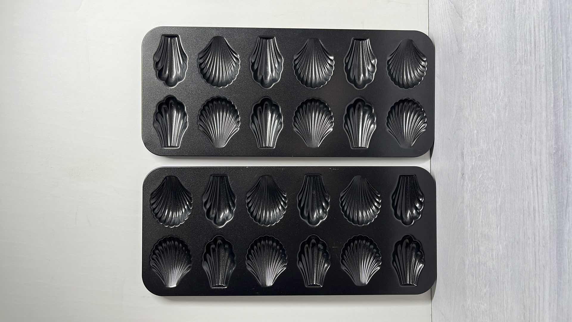 Photo 1 of NONSTICK MADELEINE PAN 12 CAVITY SCALLOP SHELL BAKEWARE 7” X 16” (2)