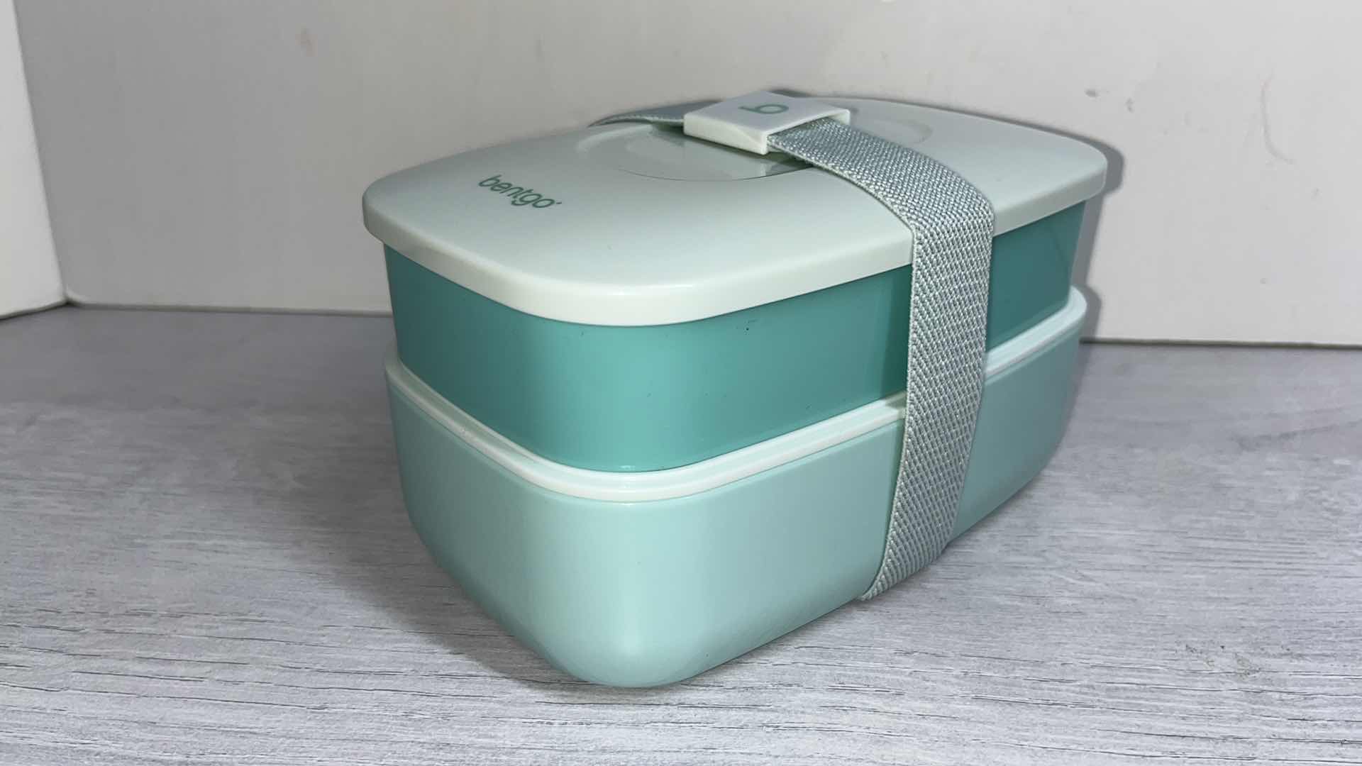 Photo 1 of BENTGO CLASSIC COASTAL AQUA ALL-IN-ONE LUNCH/BENTO BOX W 2 STACKABLE CONTAINERS, UTENSIL SET & NYLON SEALING STRAP