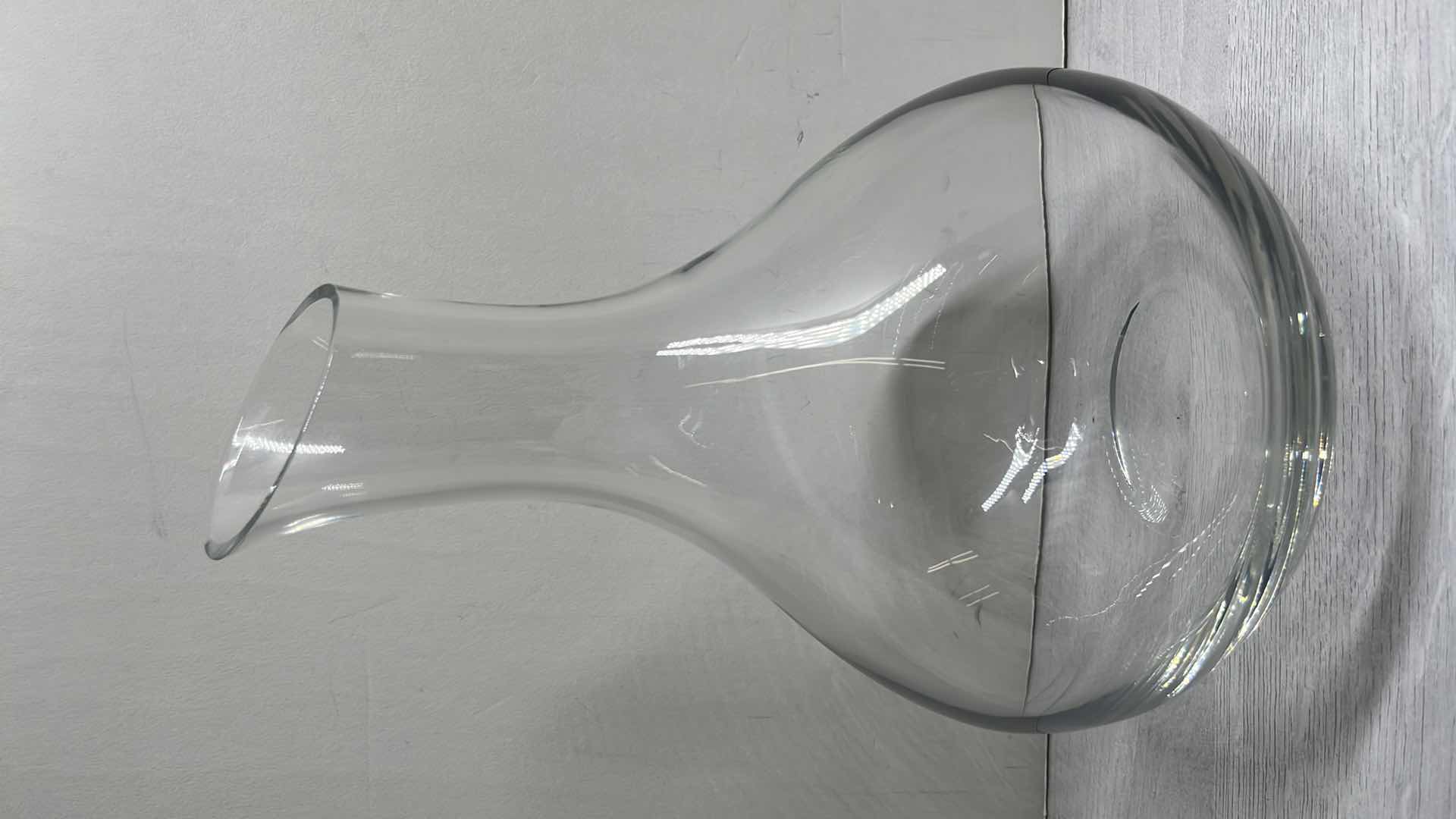 Photo 1 of VISTA ALEGRE AROMA CLEAR GLASS DECANTER 6.5” X 10.5”