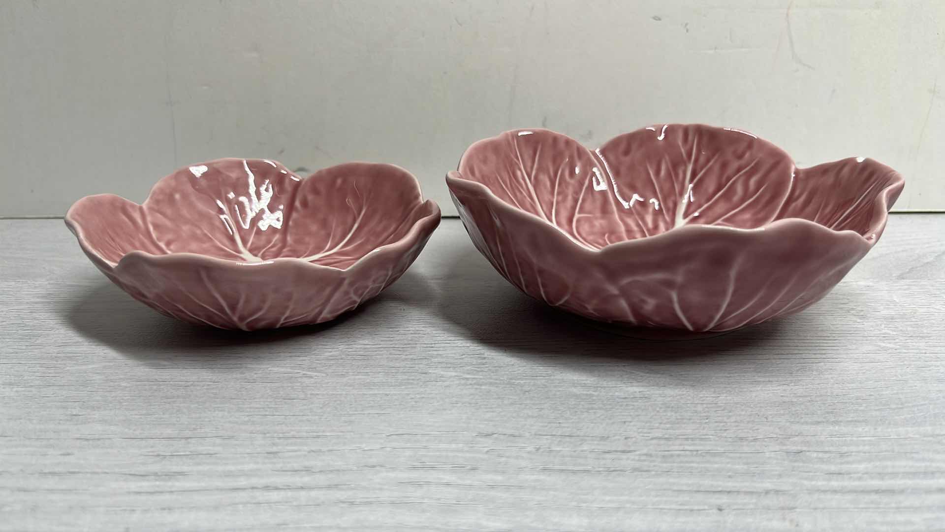 Photo 1 of BORDALLO PINHEIRO PINK CABBAGE SMALL/LARGE DISHES 4.5” x 1.5” & 5.75” x 2”