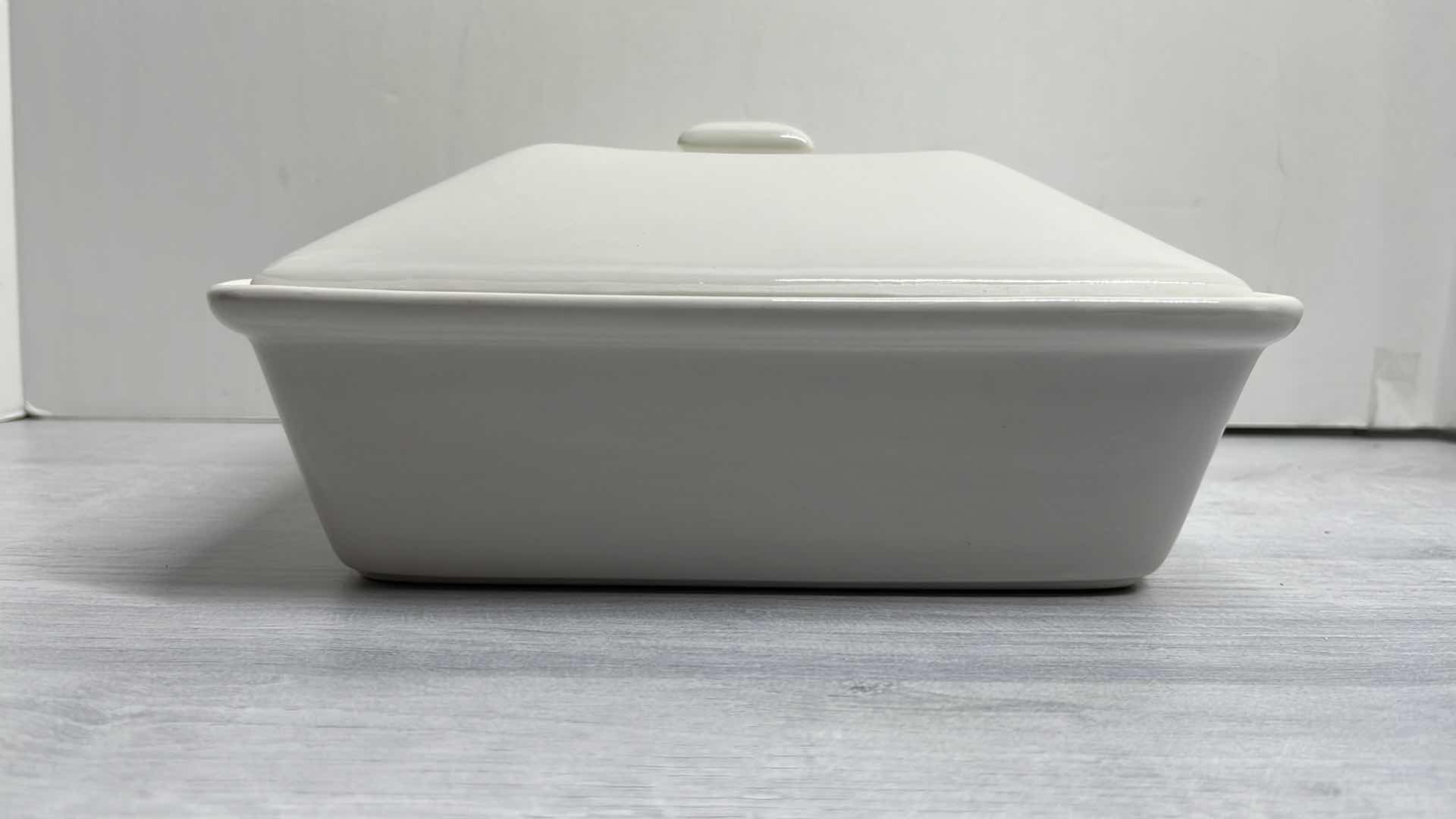 Photo 2 of 10 STRAWBERRY STREET NOVA WHITE 2 QT PORCELAIN SQUARE CASSEROLE DISH W LID 9.5” X 9.5” H2.75”