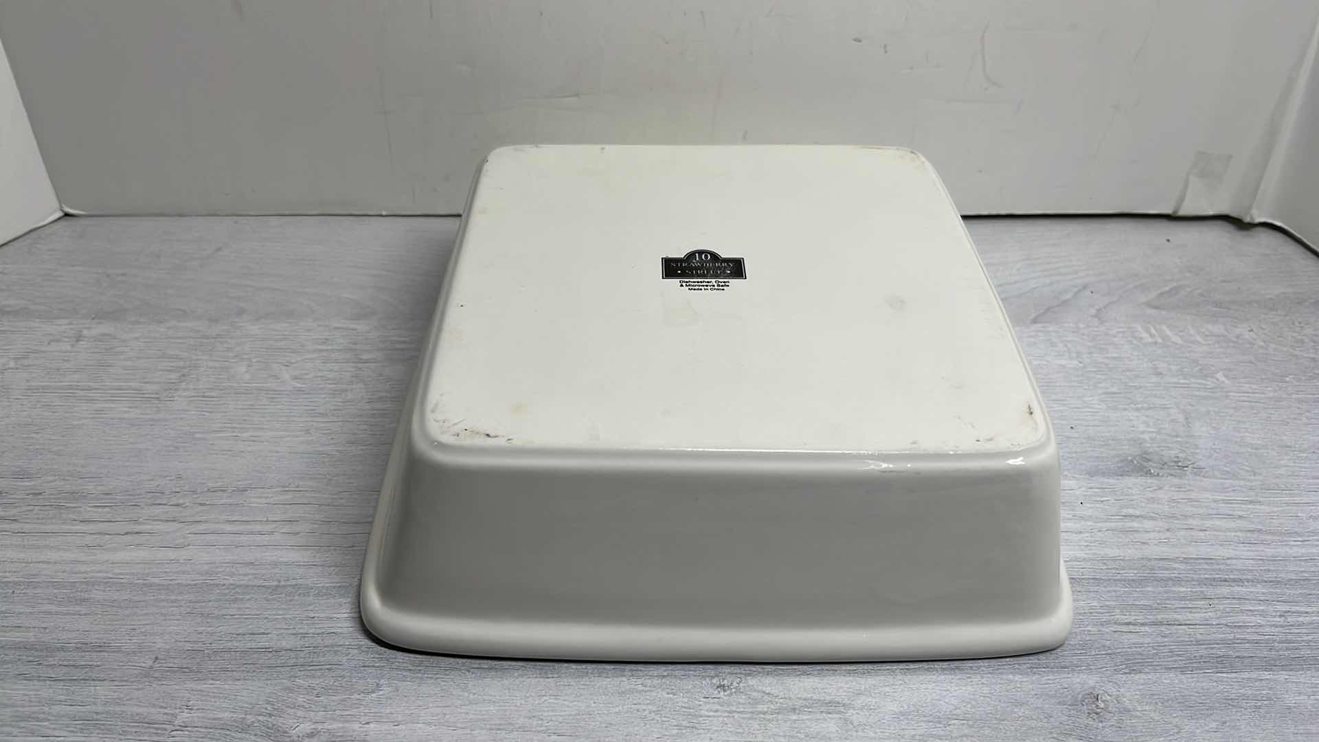 Photo 5 of 10 STRAWBERRY STREET NOVA WHITE 2 QT PORCELAIN SQUARE CASSEROLE DISH W LID 9.5” X 9.5” H2.75”