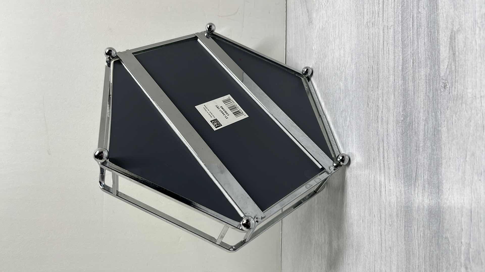 Photo 4 of ROBELY SILVER FINISH HEXAGON MIRRORED VANITY TRAY 9” X 10.25” H2.25”