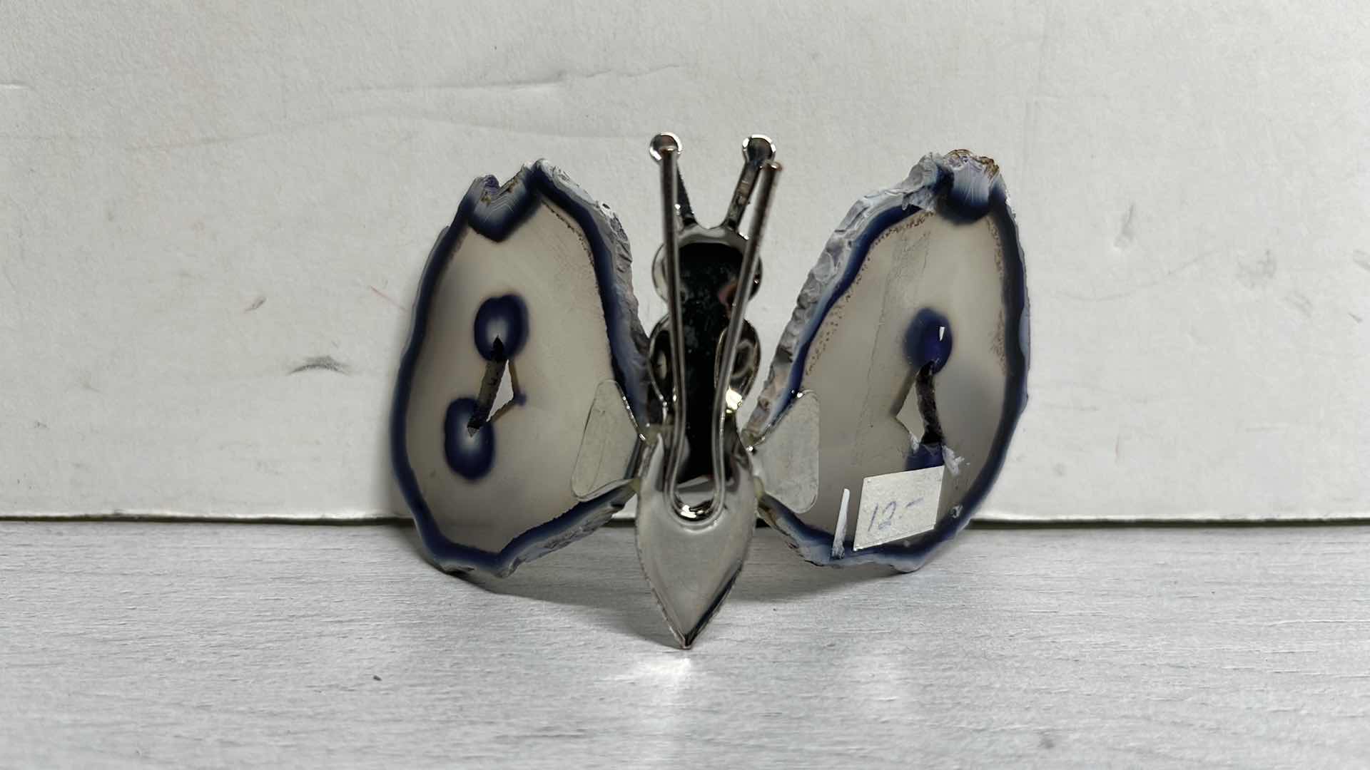 Photo 5 of AGATE/GEODE SLICE BUTTERFLY HOME DECOR (3)