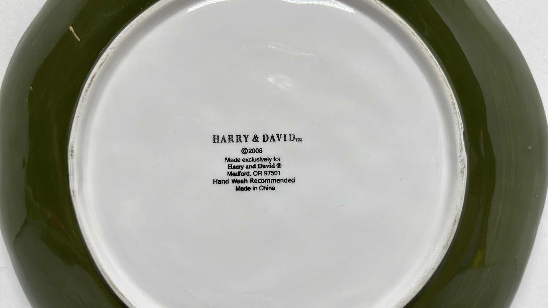 Photo 4 of HARRY & DAVID 2006 8”-9” VEGETABLE PLATES (4)