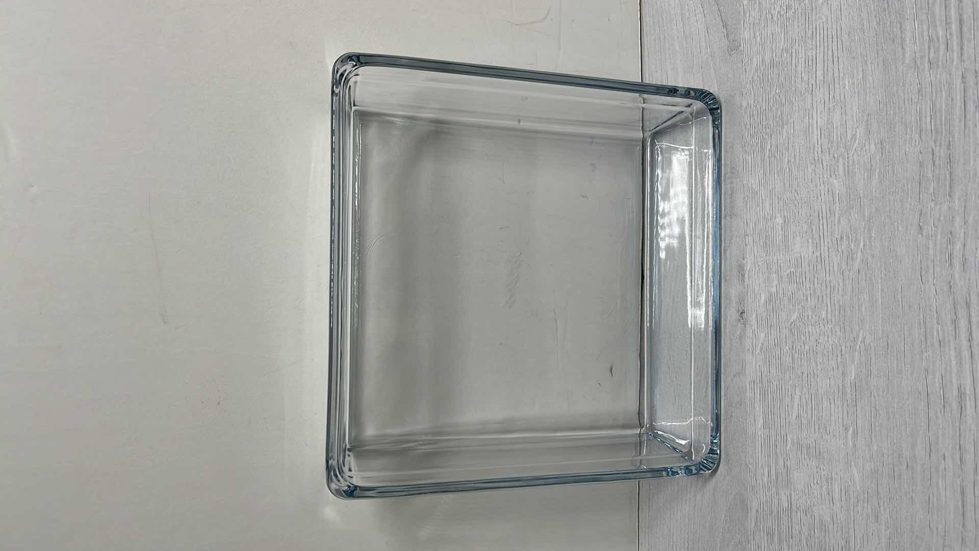 Photo 2 of PASABAHCE BORCAM PREMIUM SQUARE 9” X 9” CLEAR BAKING DISH