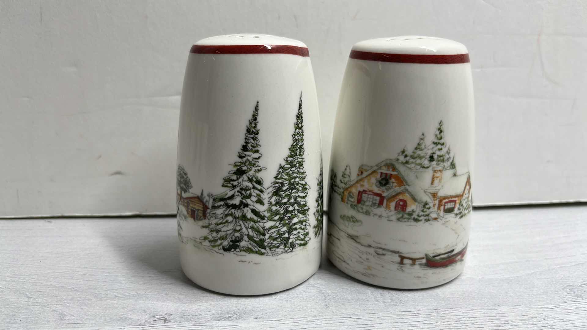 Photo 3 of WILLIAMS SONOMA SNOWMAN COLLECTION SALT/PEPPER SHAKERS, CANDLES, NAPKIN RINGS & 20” LINEN NAPKINS