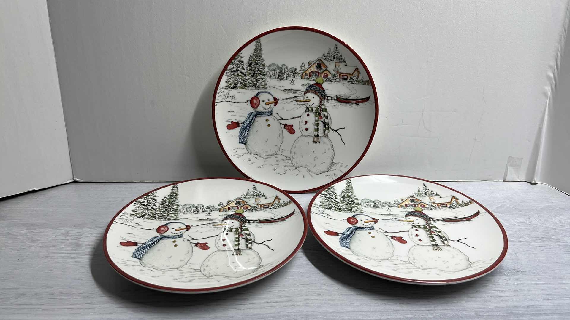 Photo 5 of WILLIAMS SONOMA SNOWMAN COLLECTION 8” SALAD PLATES (12)