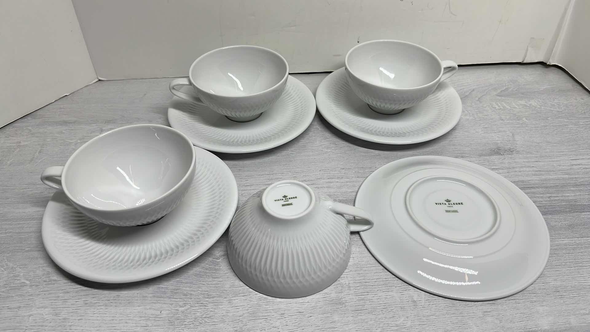 Photo 13 of VISTA ALEGRE UTOPIA COLLECTION 24 PC DINNERWARE SERVICE FOR FOUR