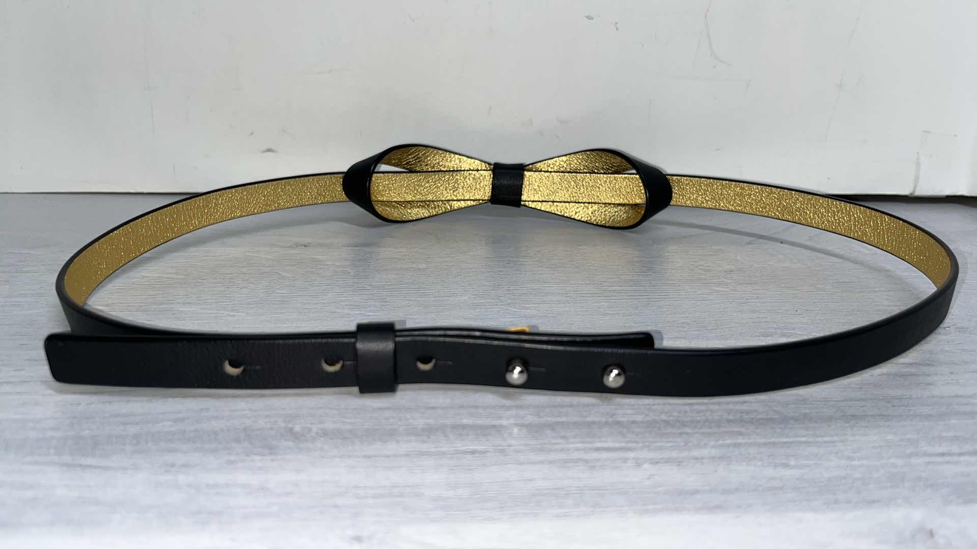 Photo 3 of CH CAROLINA HERRERA WOMENS BLACK LEATHER BOW SLIM BELT 80CM