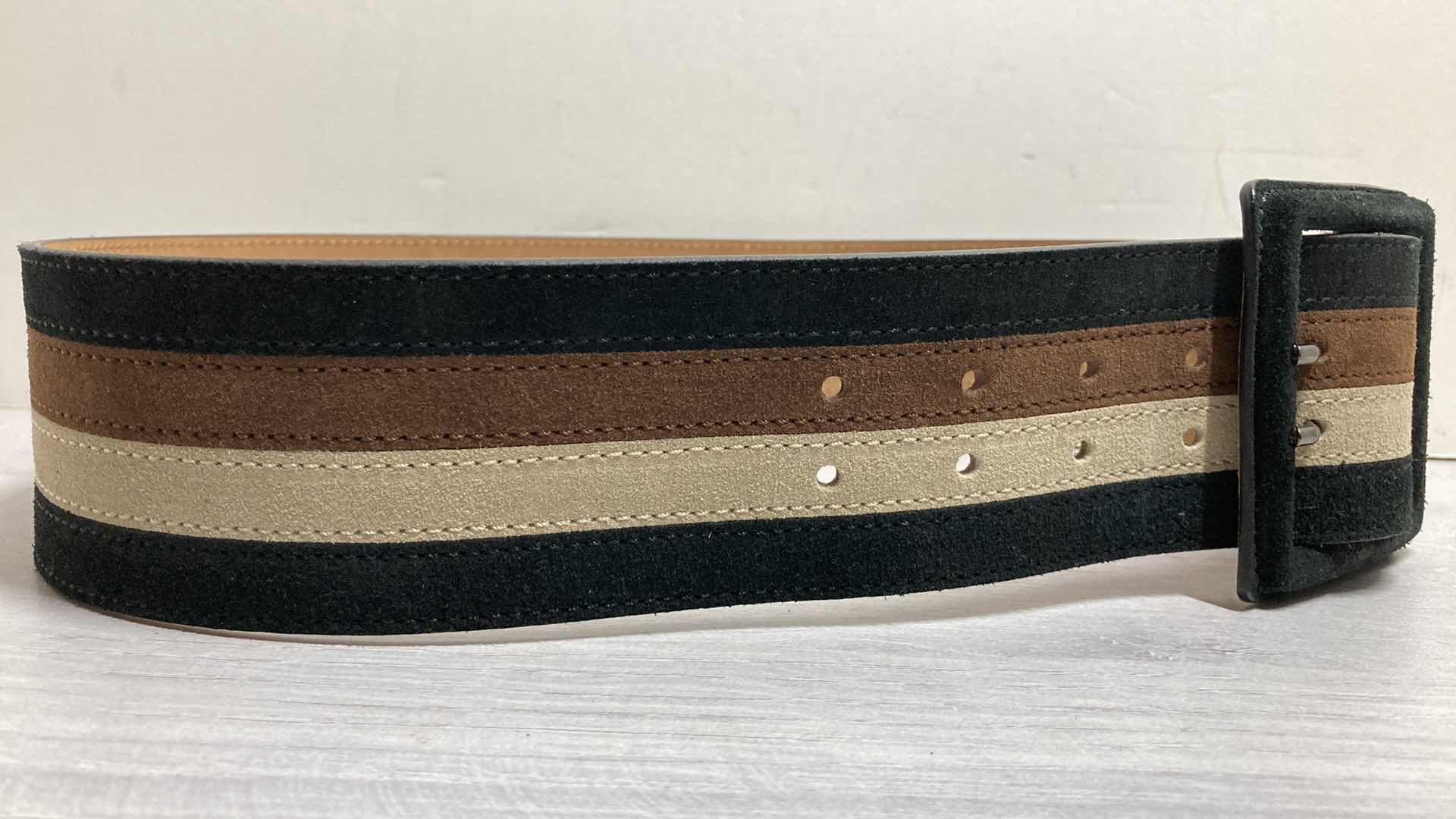 Photo 5 of ALICE & OLIVIA BY STACEY BENDET 100% COW LEATHER BELT SIZE XS MADE IN ITALY