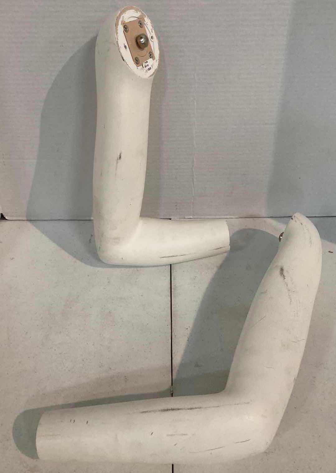 Photo 3 of FEMALE MANNEQUIN 19” LIMBS  (2) & 9” HANDS (2)