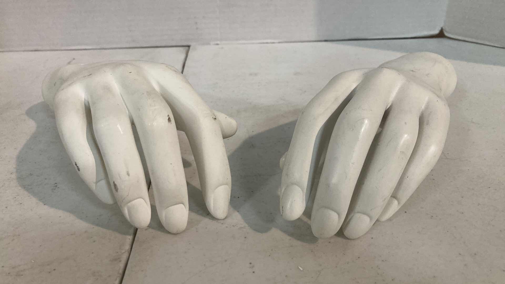 Photo 6 of FEMALE MANNEQUIN 19” LIMBS  (2) & 9” HANDS (2)